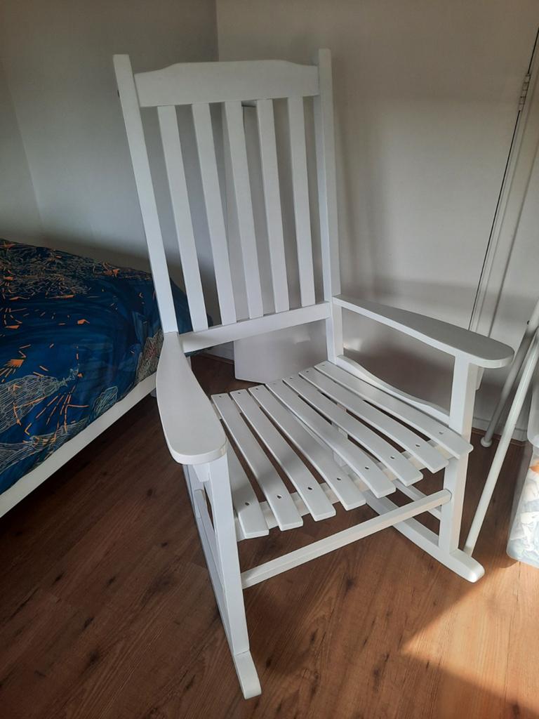 Houten schommelstoel, Kinderen en Baby's, Kinderkamer | Tafels en Stoelen, Ophalen, Gebruikt, Stoel(en)