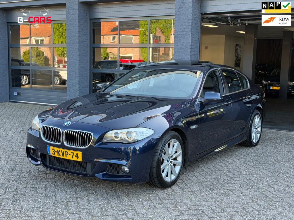 BMW 5-serie 528i MPakket|VirtualDash|Leer|Stoelvw|Nap!, Auto's, Automaat, Euro 5, Gebruikt, 2000 kg
