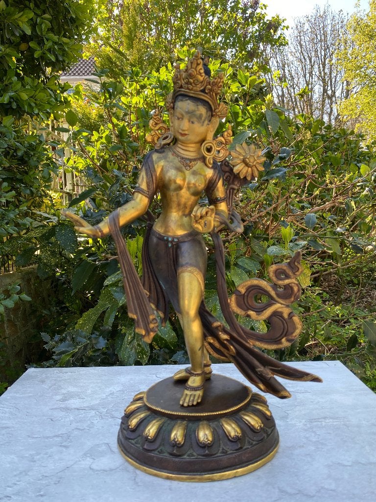 Goldface Dansende Tara uit Nepal brons 40 cm beeld, Ophalen of Verzenden, Gebruikt, Beeld(je), Boeddhisme