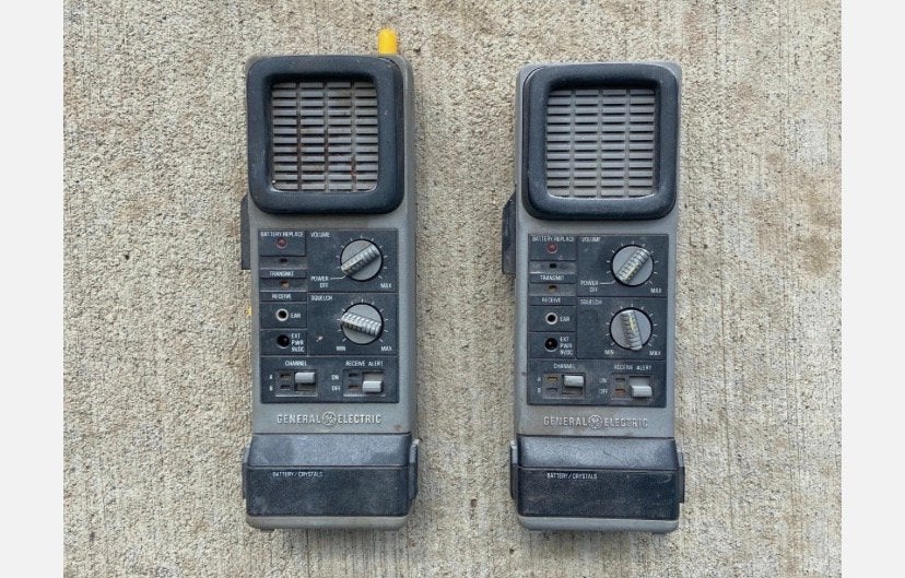 Vintage General Electric Walkie Talkie Set, Ophalen, Gebruikt, Minder dan 2 km, Portofoon of Walkie-talkie