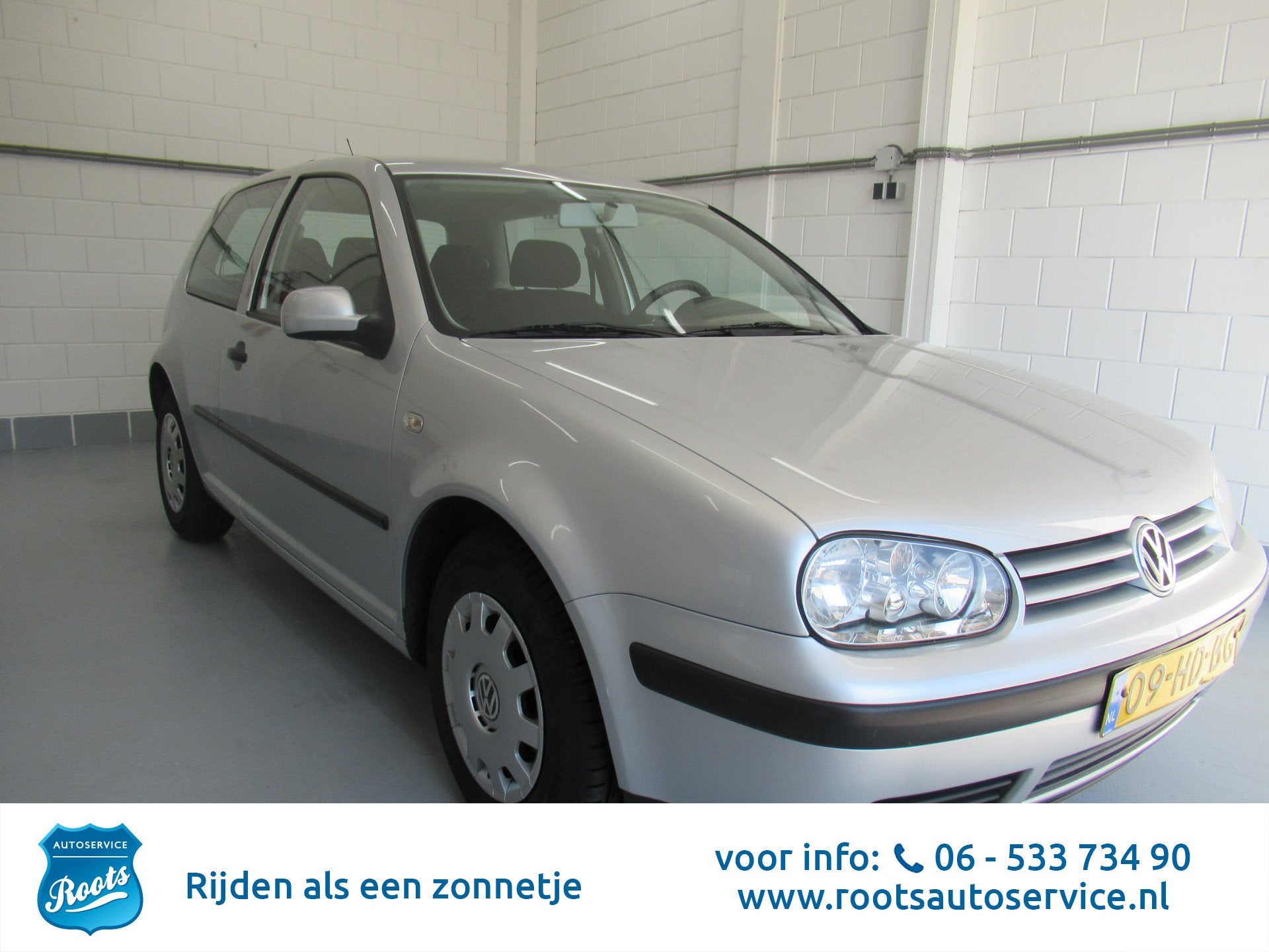 Volkswagen Golf 1.6-16V Trendline Airco*SB*cruise control. Z, Auto's, Oldtimers, Voorwielaandrijving, Volkswagen, Bedrijf, Handgeschakeld