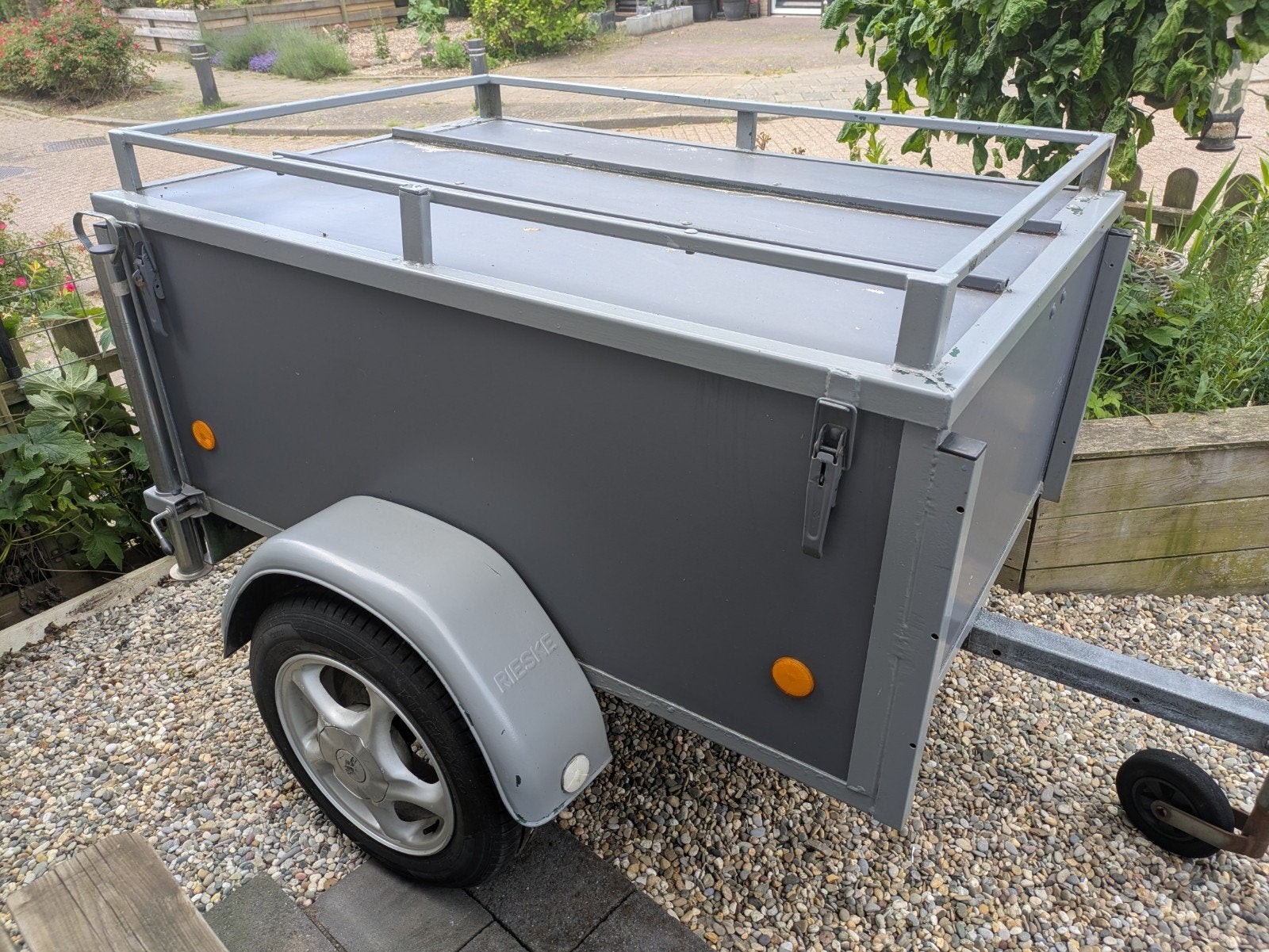 Compacte bagagewagen met imperiaal, merk Rieske, Ophalen, Gebruikt