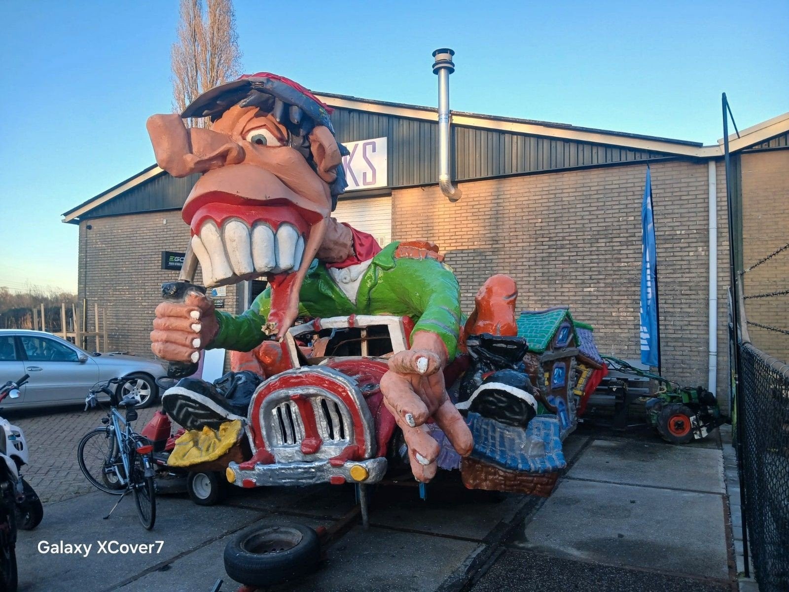 mooie carnavslswagen / tractor ombouw tekoop, Ophalen