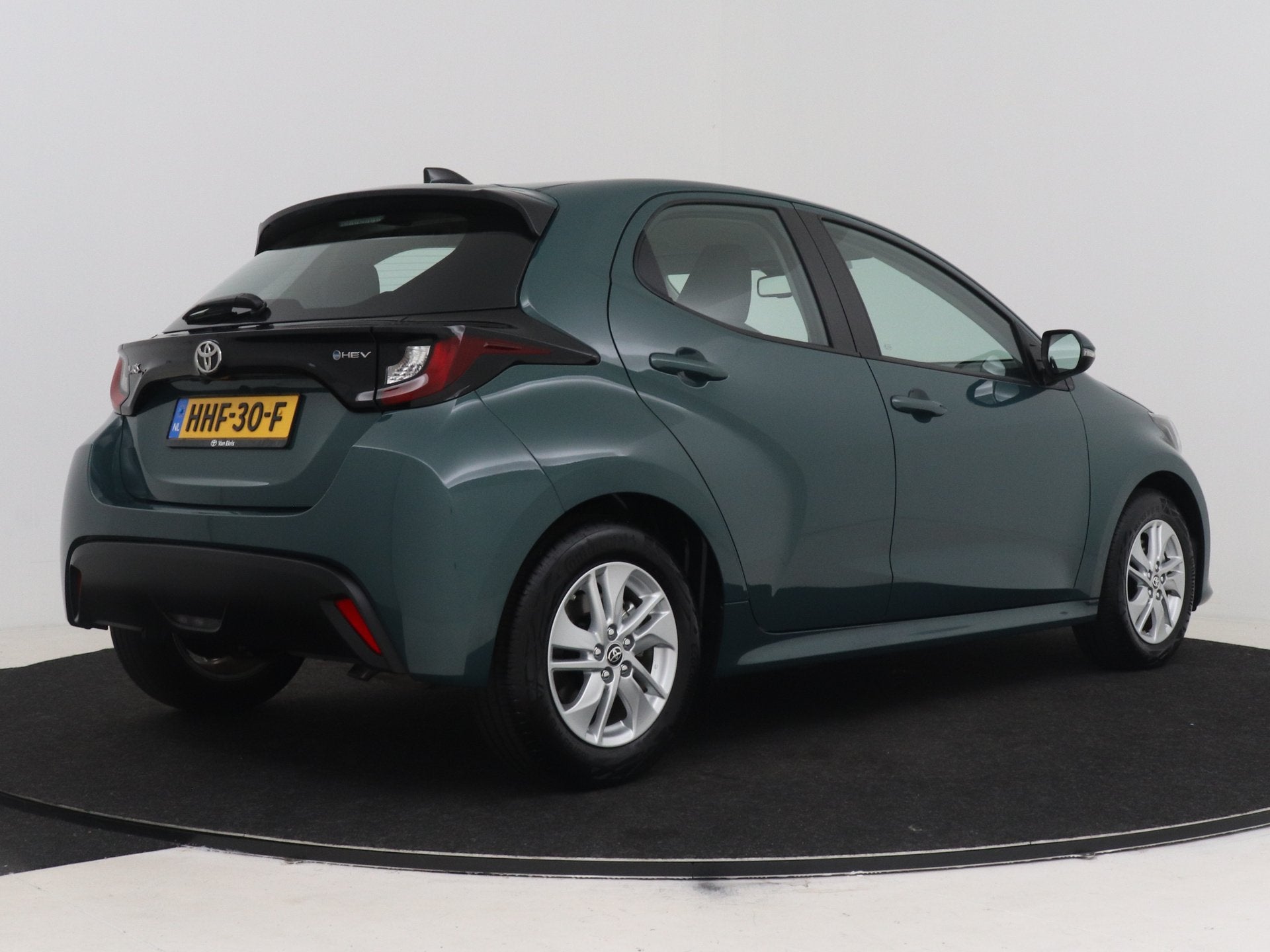Toyota Yaris 1.5 Hybrid 115 Active | Apple CarPlay/Android A, 12 maanden, Gebruikt, Bedrijf, 26 km/l