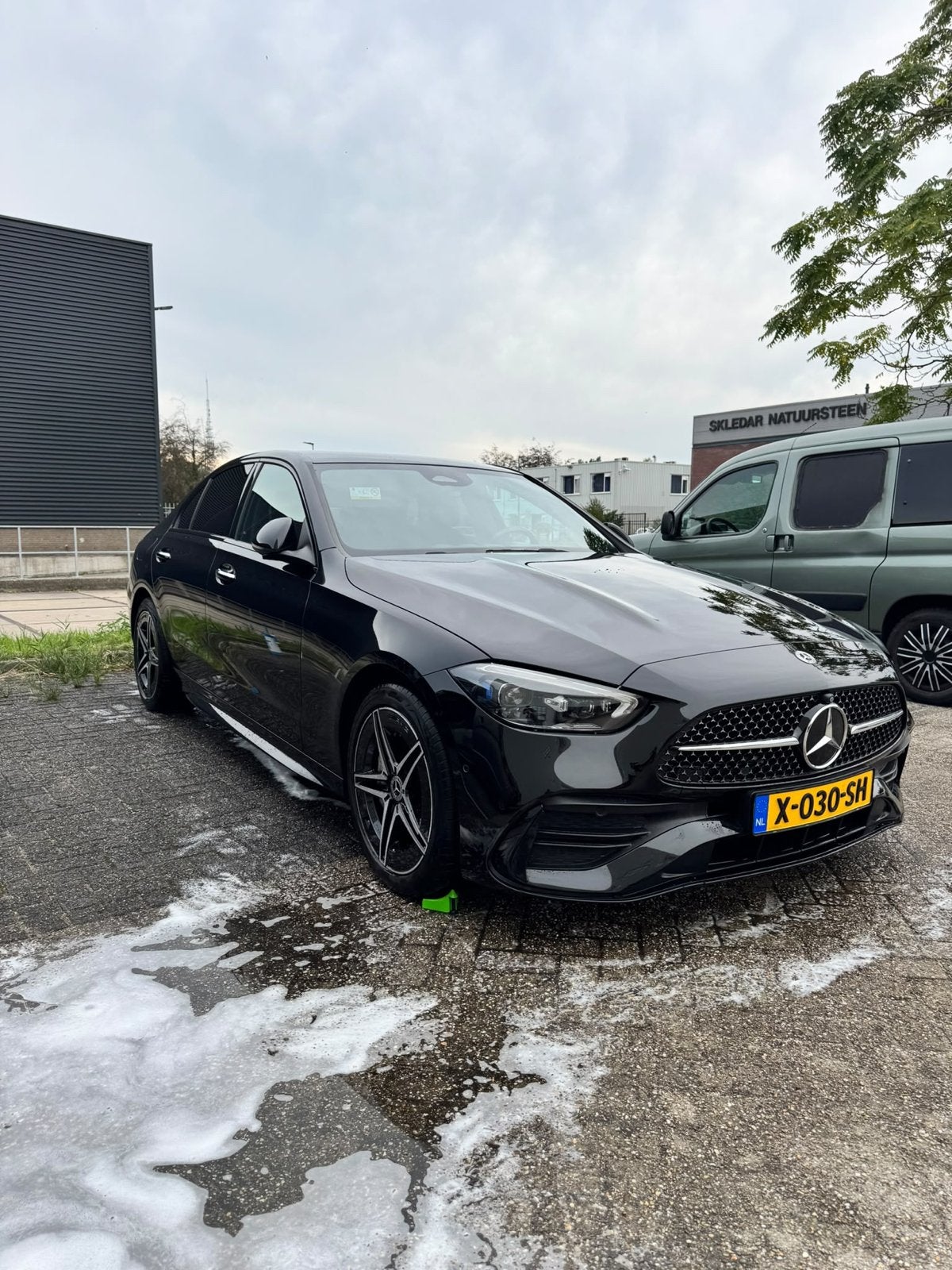 Mercedes-Benz C-Klasse C300 Plug-in Hybride 313pk 9G-TRONIC, Automaat, 1800 kg, 167 km/l, Zwart