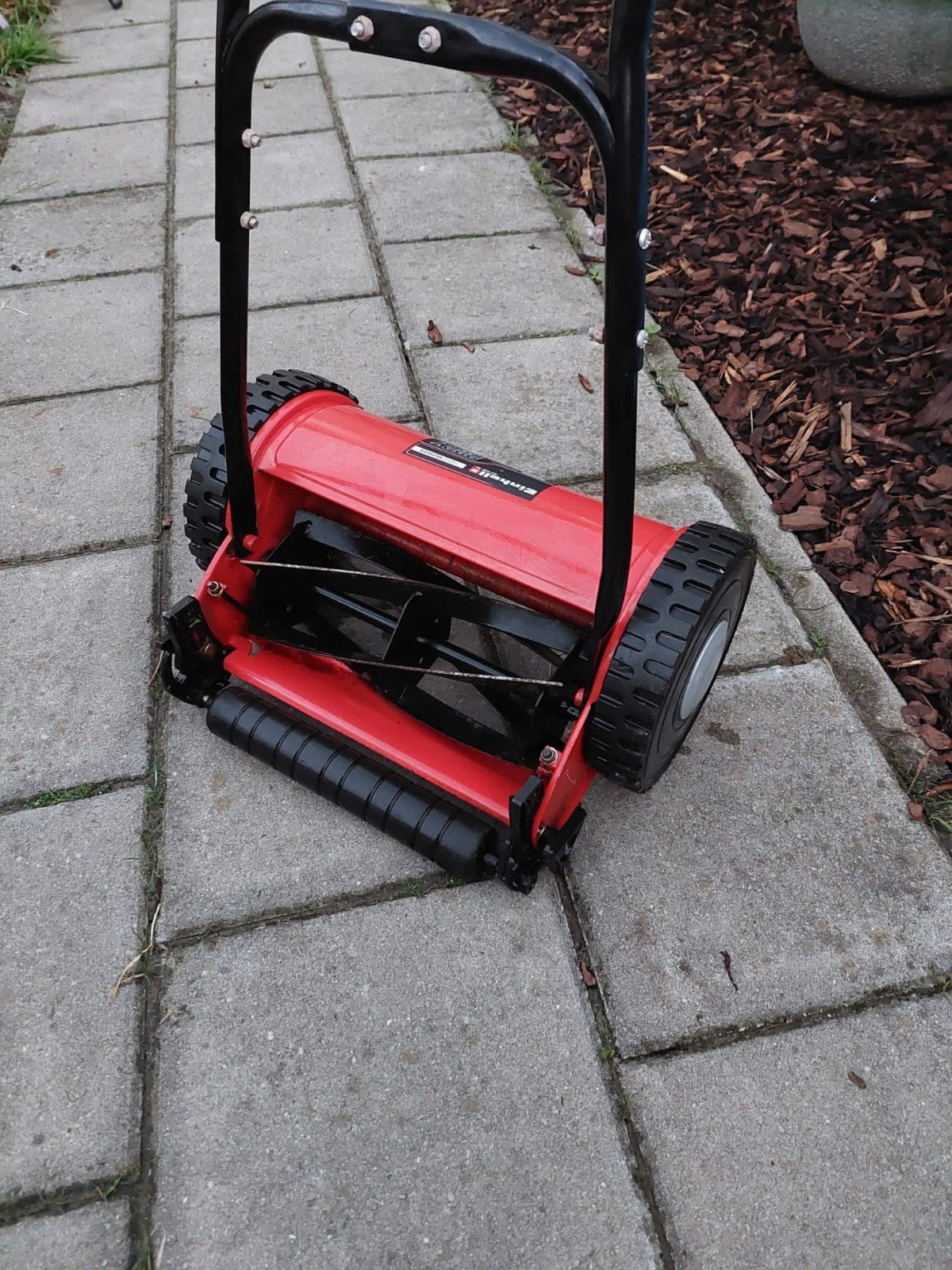 Degelijke hand grasmaaier te koop., Ophalen, Gebruikt, Handgrasmaaier, 30 t/m 39 cm