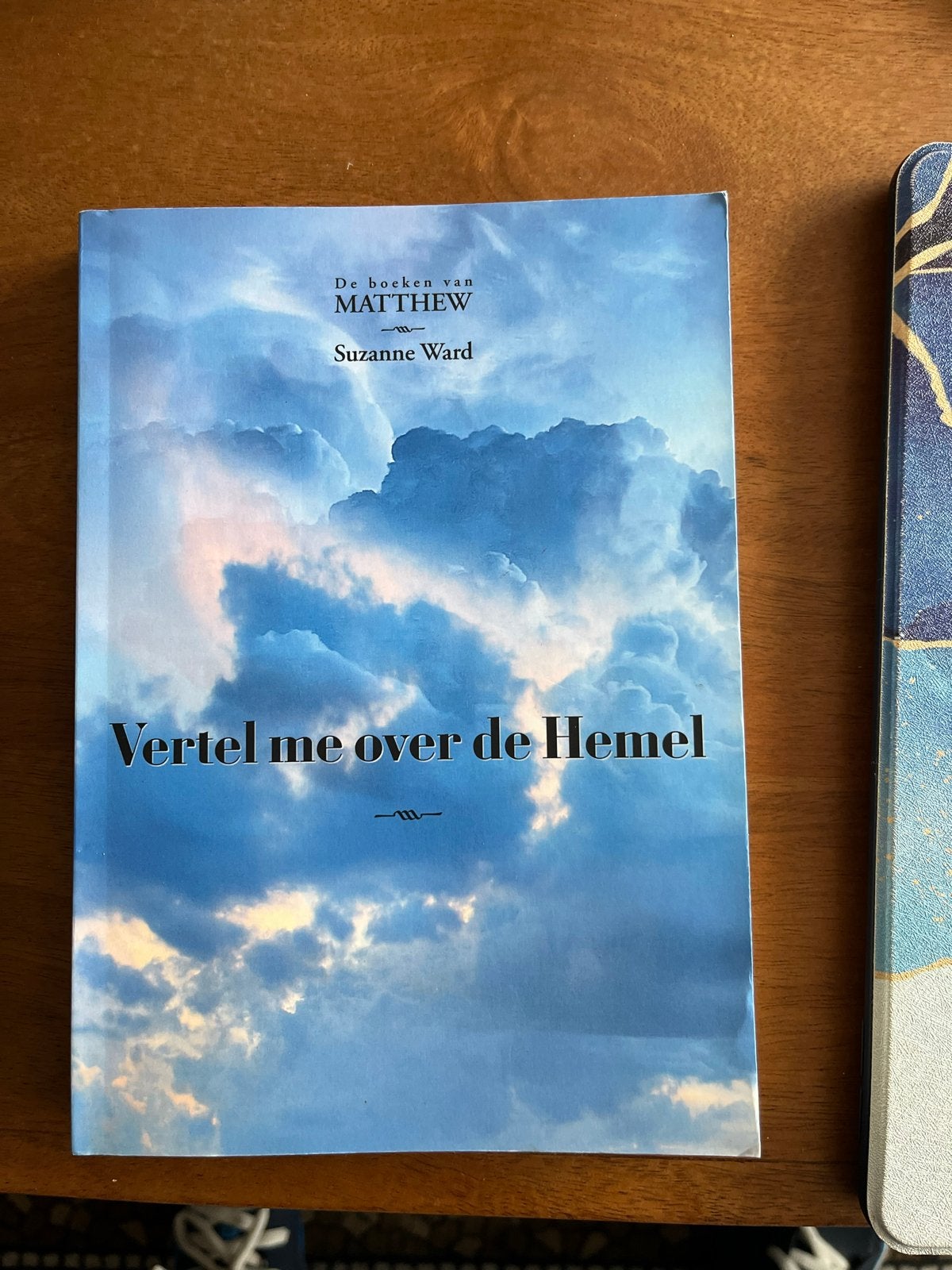 Vrijwel nieuw boek: Vertel me over de Hemel - Suzanne Ward, Ophalen of Verzenden, Zo goed als nieuw, Ziel of Sterfelijkheid, Achtergrond en Informatie