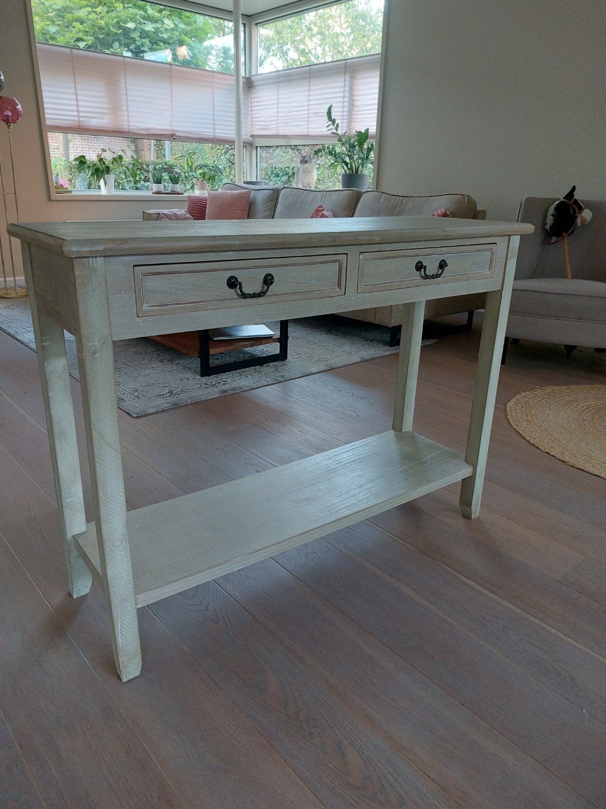 Sfeervolle houten sidetable met lades en plank, Huis en Inrichting, Ophalen, Minder dan 50 cm, Gebruikt, 100 tot 150 cm