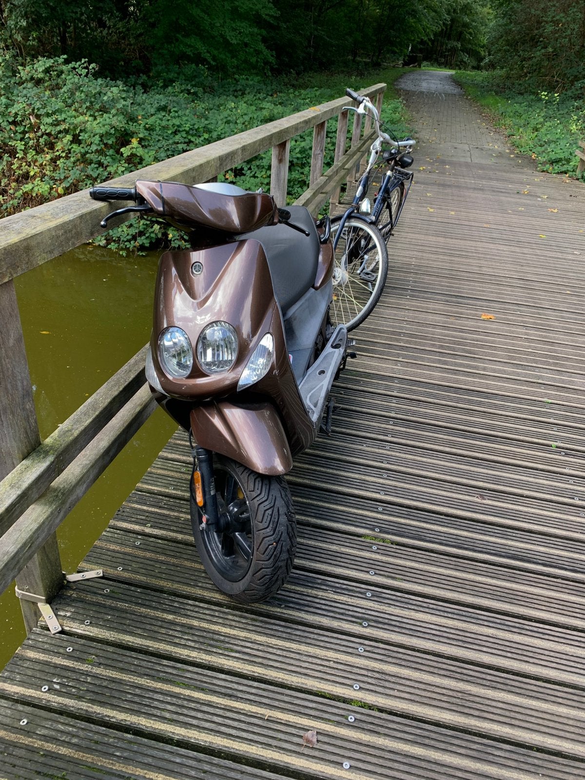 Yamaha neos malossi sport 70cc(ruilen), Fietsen en Brommers, Tweetakt, Yamaha, Ophalen of Verzenden, Zo goed als nieuw