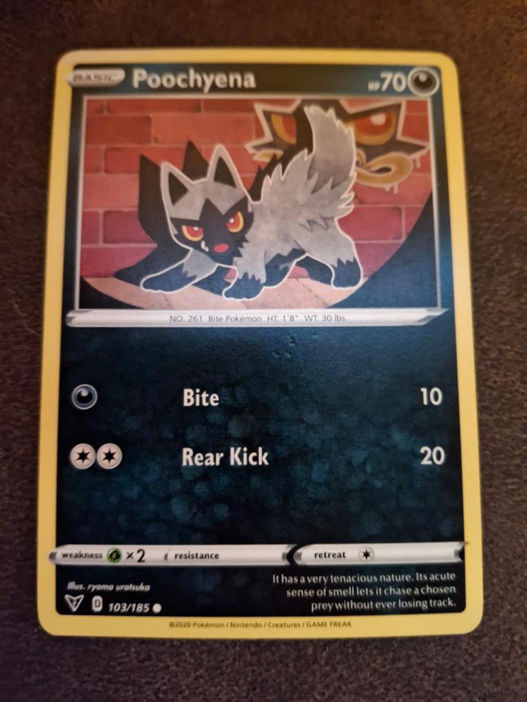 Poochyena Pokémon Kaart - Basic HP70, Ophalen of Verzenden, Gebruikt, Losse kaart