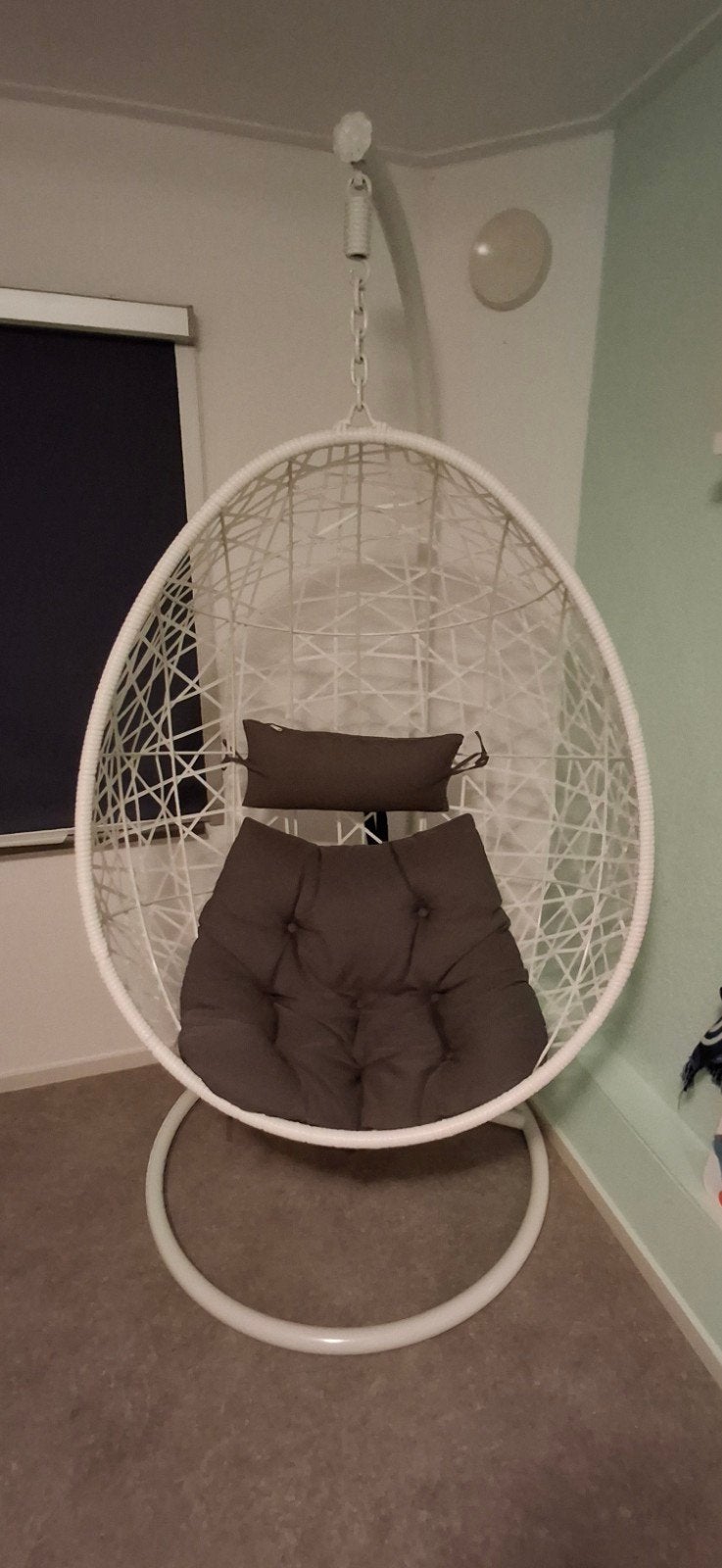 Hangstoel Eivorm, Ophalen, Gebruikt, Wit, Eén