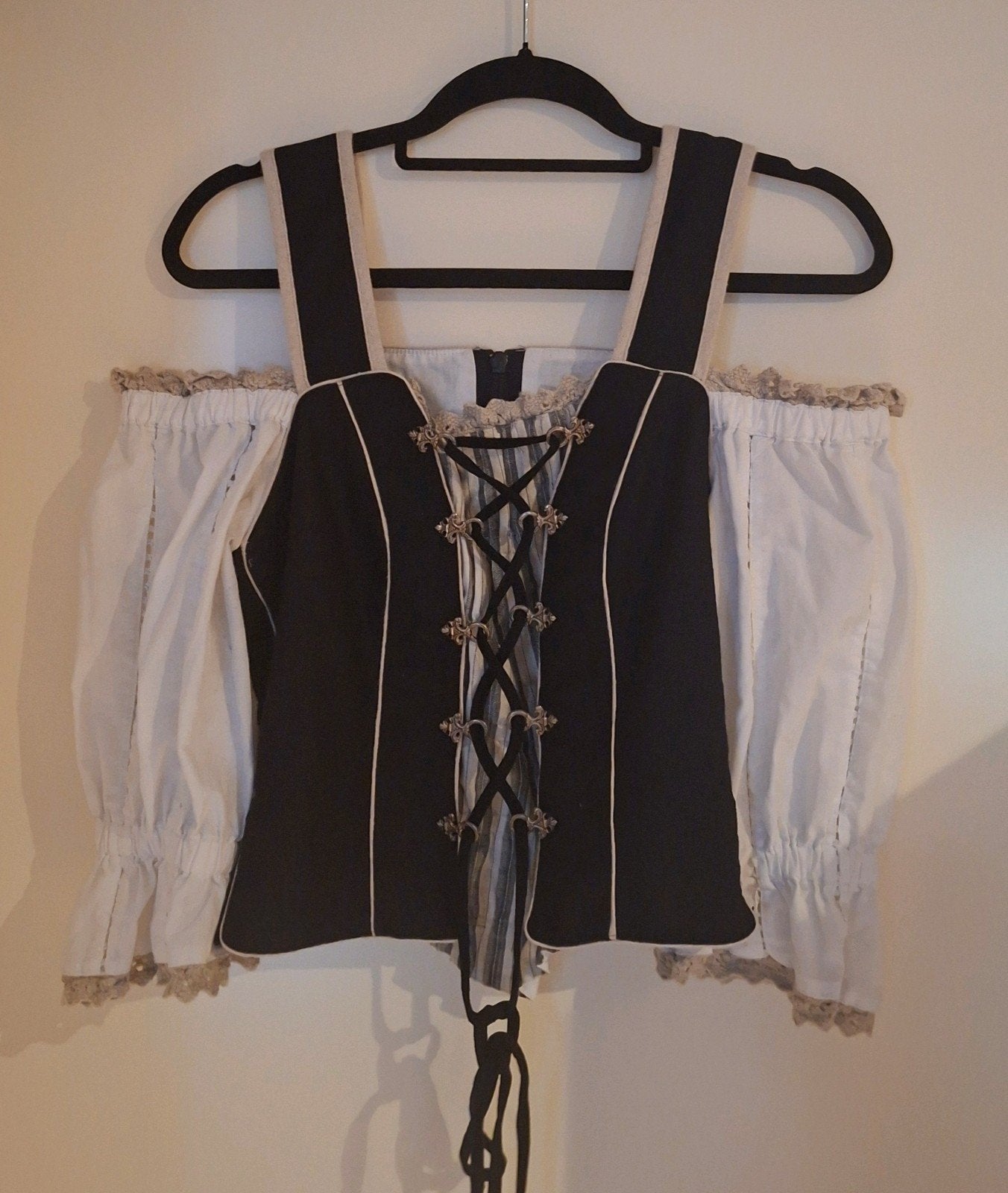 Landhaus C&A Naturally Dirndl Blouse Zwart/Wit Maat 40, Kleding | Dames, Maat 38/40 (M), Zwart, Ophalen of Verzenden, Zo goed als nieuw