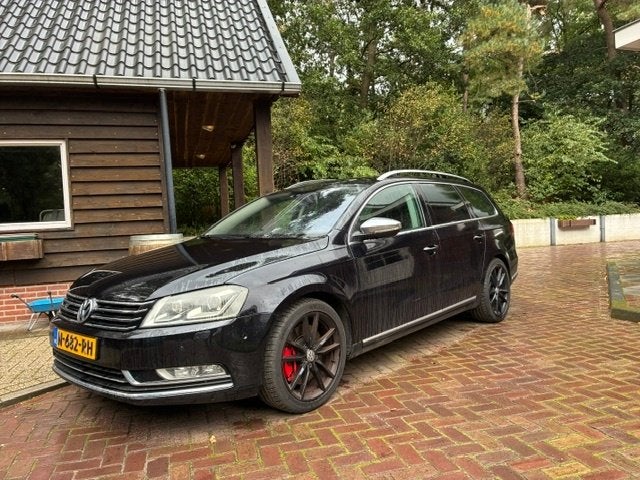 Volkswagen Passat 3.6 V6 300pk 4Motion 6-DSG ''12 Zwart R36, Auto's, Automaat, Dealer onderhouden, Sportstoelen, Zwart