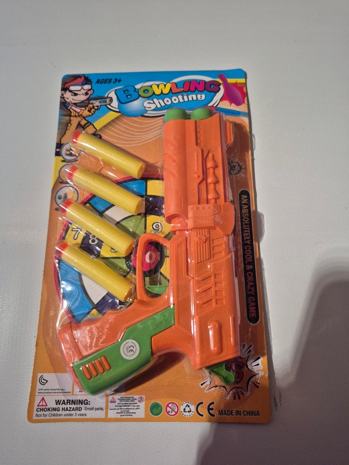 Nieuw speelgoed pistool met pijltjes, Ophalen of Verzenden, Nieuw