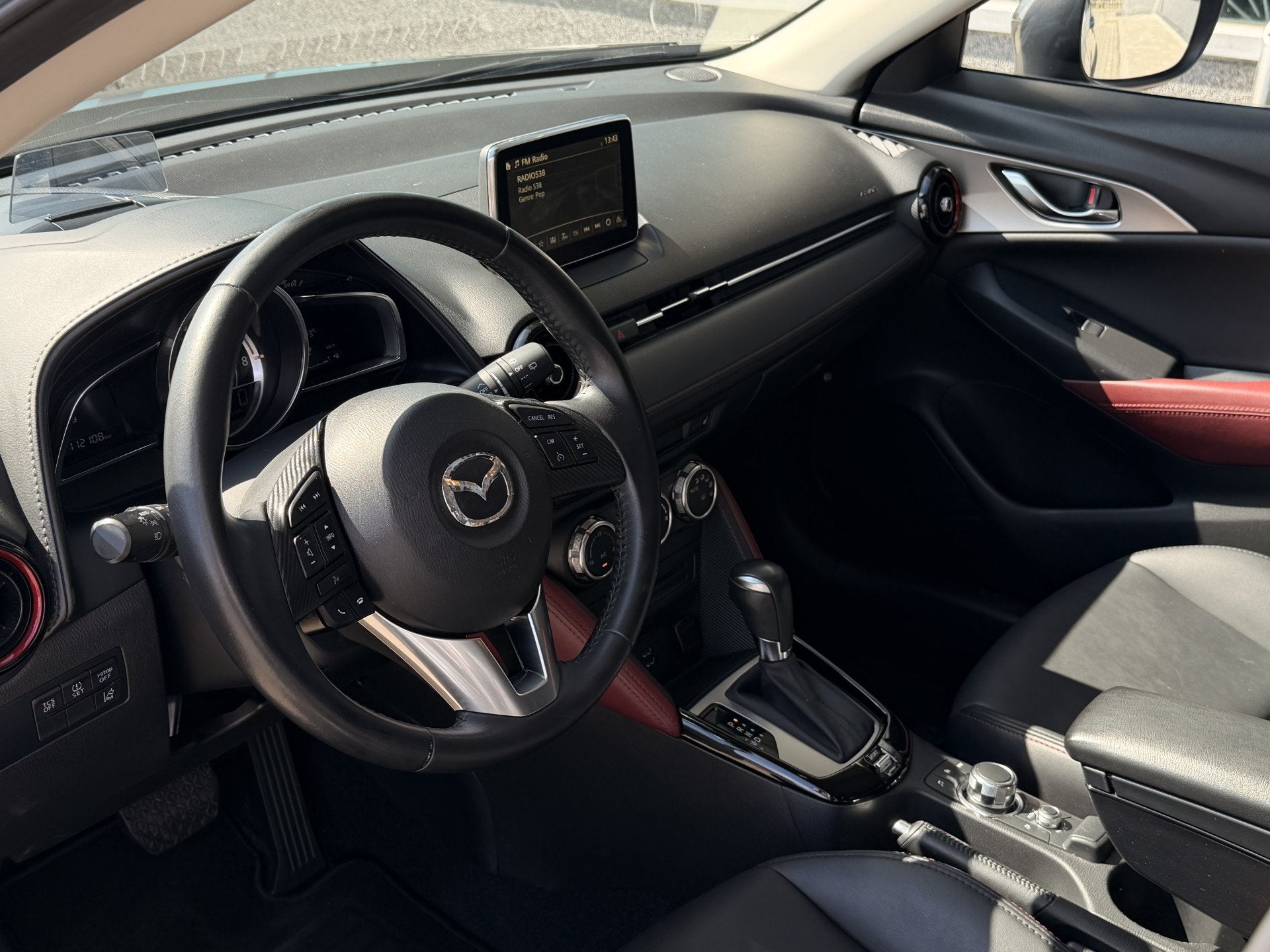Mazda CX-3 2.0 SkyActiv-G 120 GT-M | Cruise | Leder | Lane A, Auto's, 1998 cc, Gebruikt, Zwart, 4 cilinders