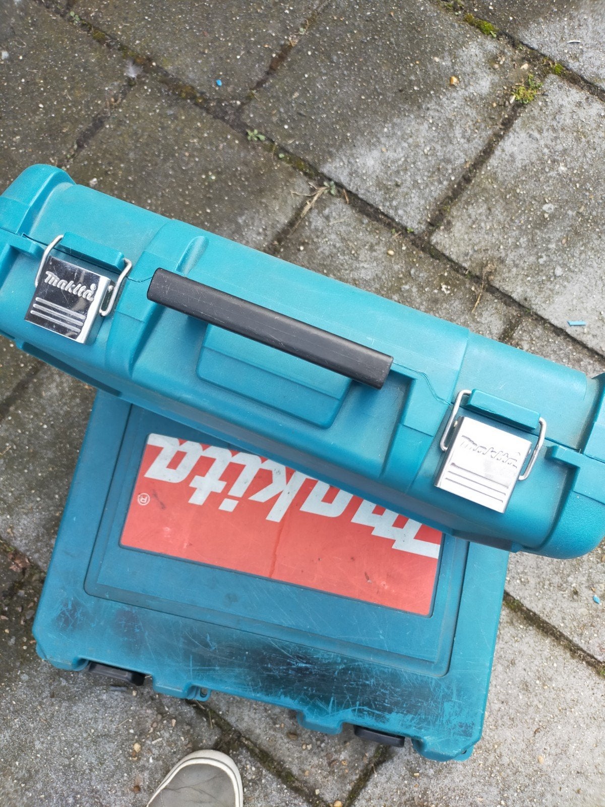6 lege koffers en Makita 6316D accu boor accus defect, Ophalen of Verzenden