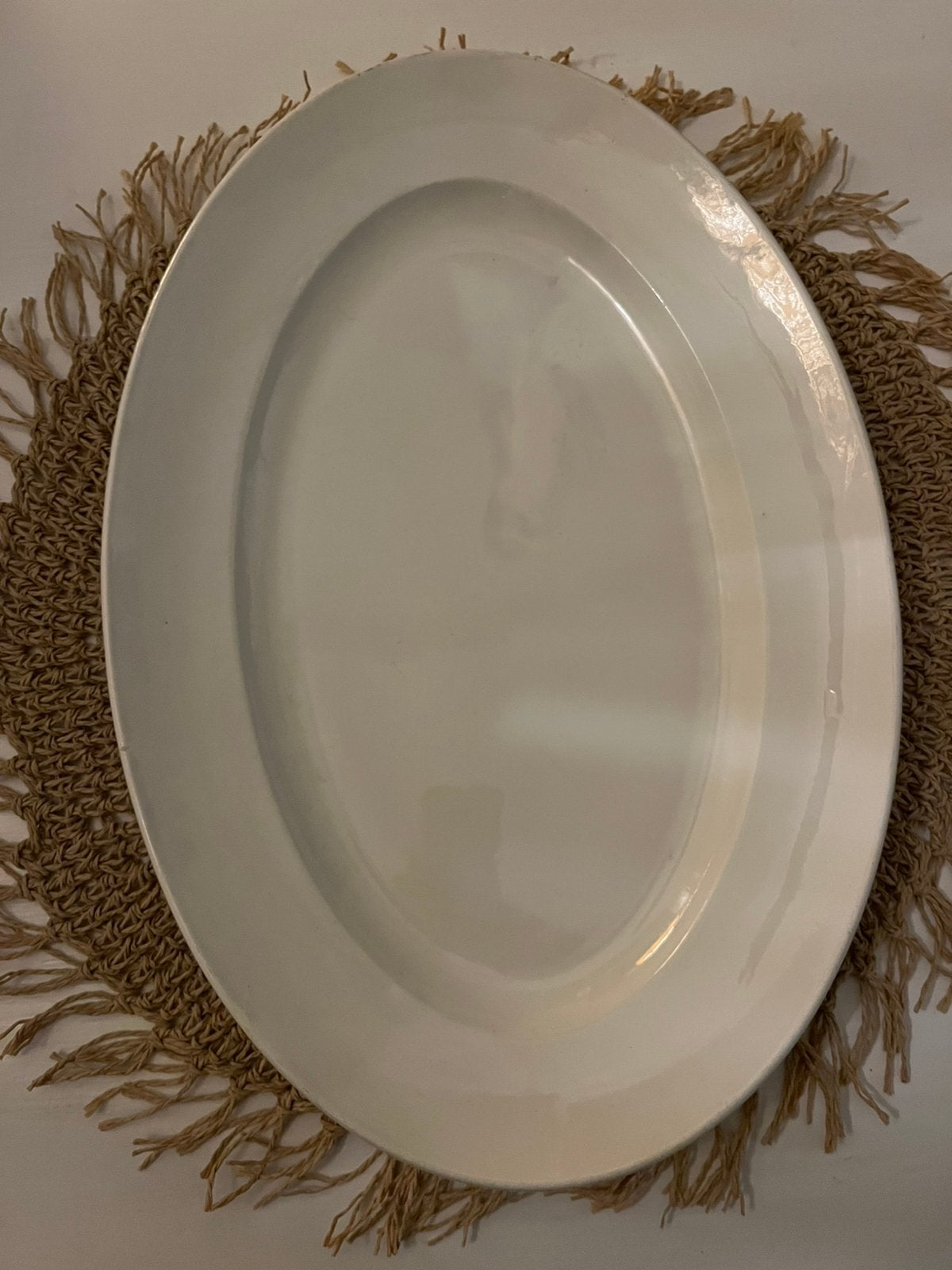 Brocante ovale wit/ roomwitte serveerschaal, Ophalen of Verzenden