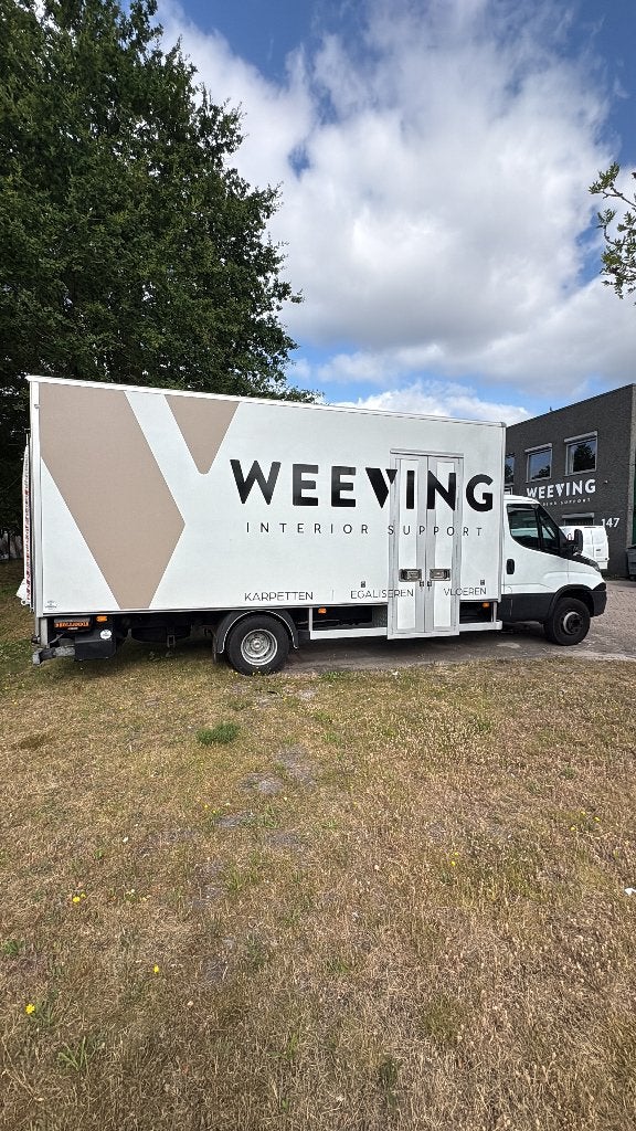 Iveco 70C17 Bakwagen met laadklep 1500kg, 3951 kg, Achterwielaandrijving, 4 cilinders, Iveco
