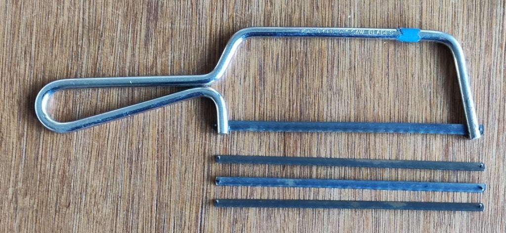 IJzerzaagbeugel met 3 extra zaagjes, Ophalen of Verzenden, Gebruikt
