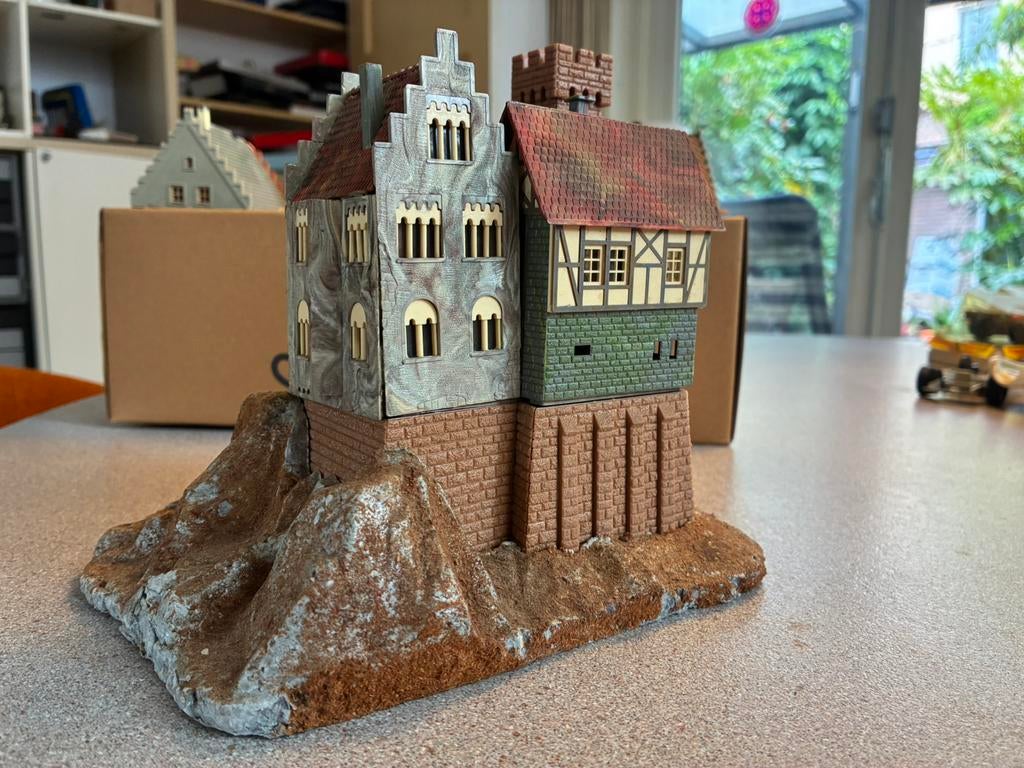 Faller 4961 kasteel met styropor, Ophalen of Verzenden, Zo goed als nieuw, Gelijkstroom of Wisselstroom