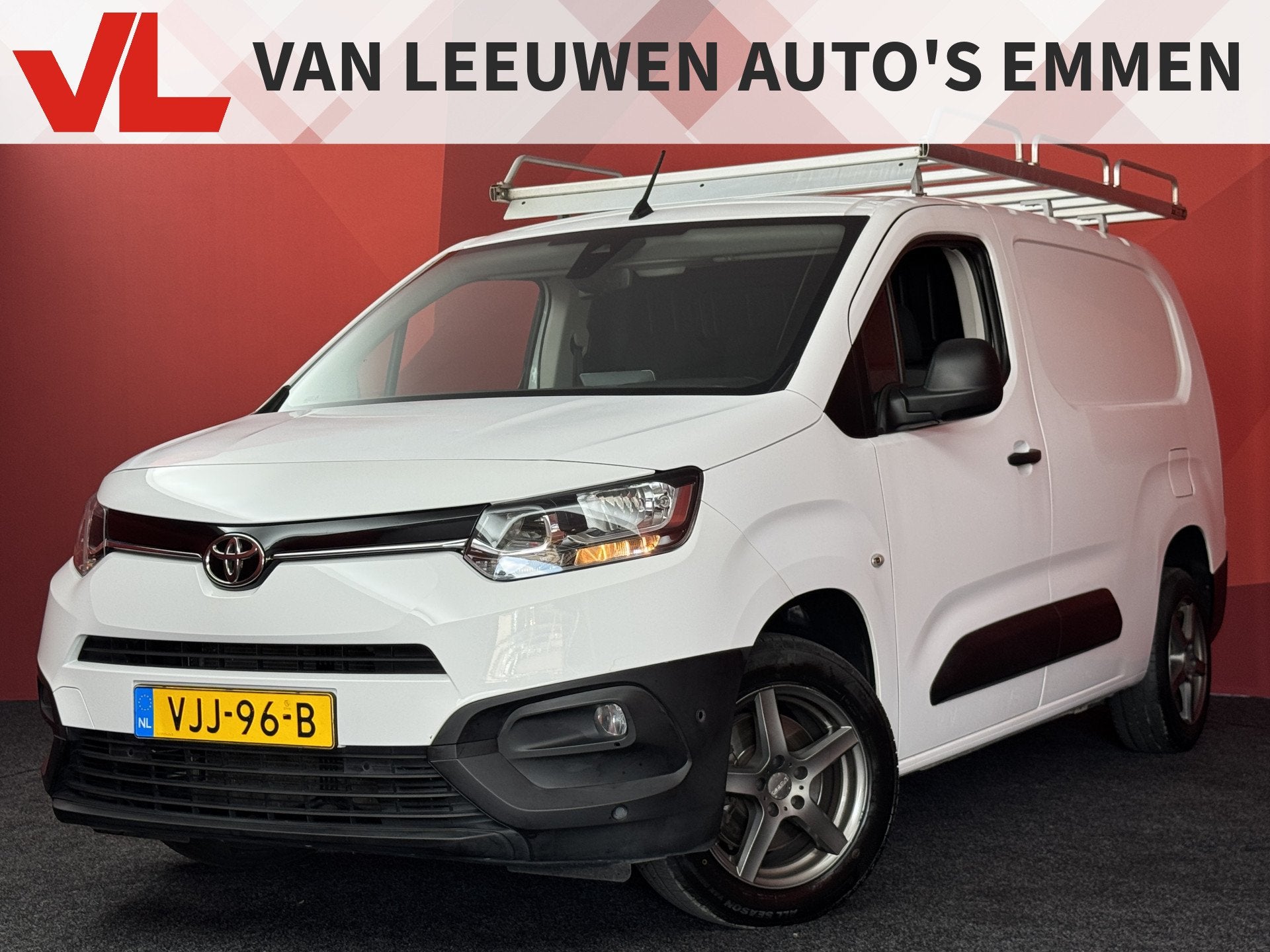 Toyota PROACE CITY 1.5 D-4D Professional Long | Carplay | Cr, Auto's, Voorwielaandrijving, Stof, Gebruikt, 4 cilinders