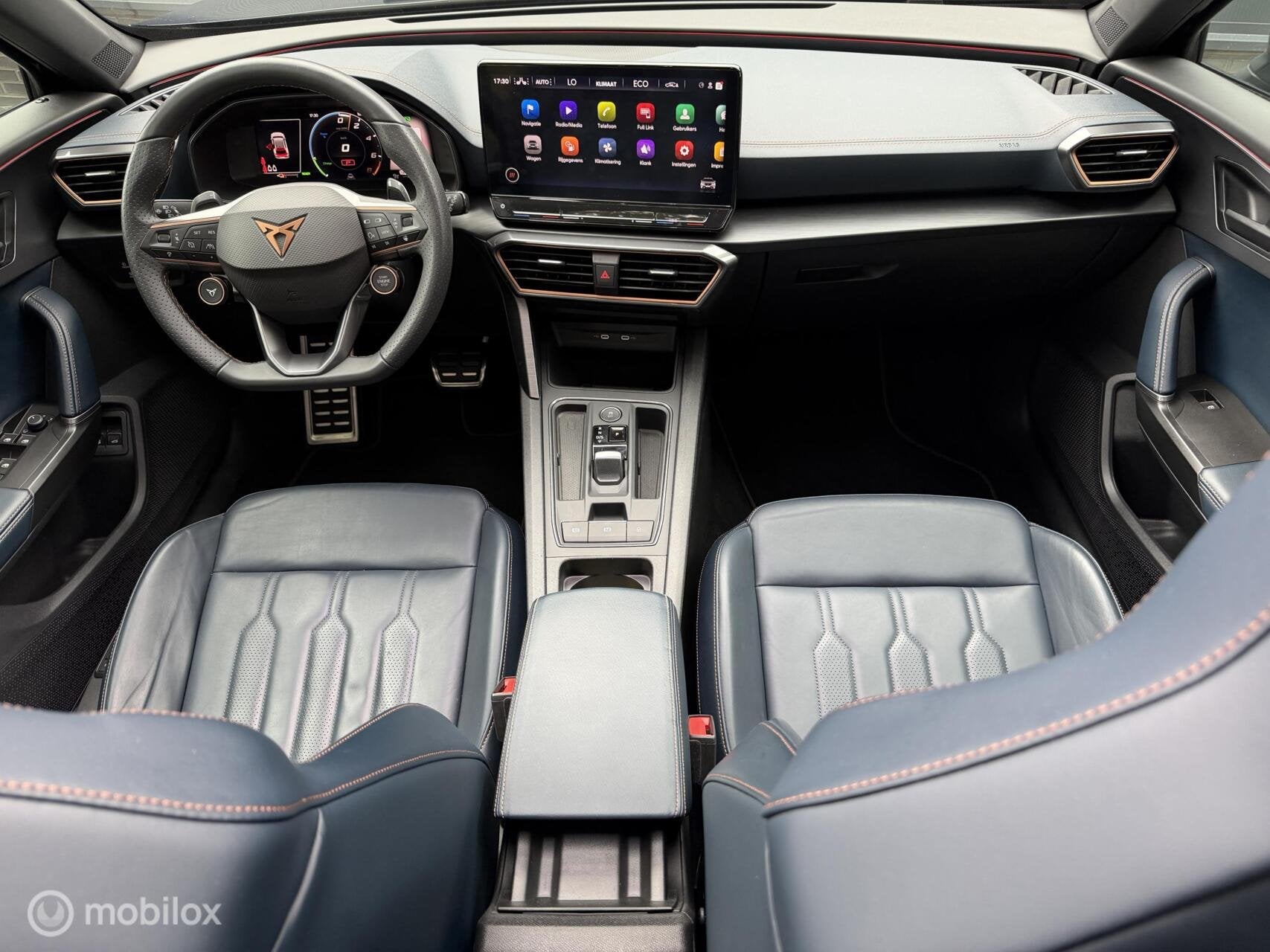 CUPRA Formentor 1.4 e-Hybrid VZ Copper Edition|Vol opties!, Auto's, Dealer onderhouden, Gebruikt, Huisgarantie, 4 cilinders