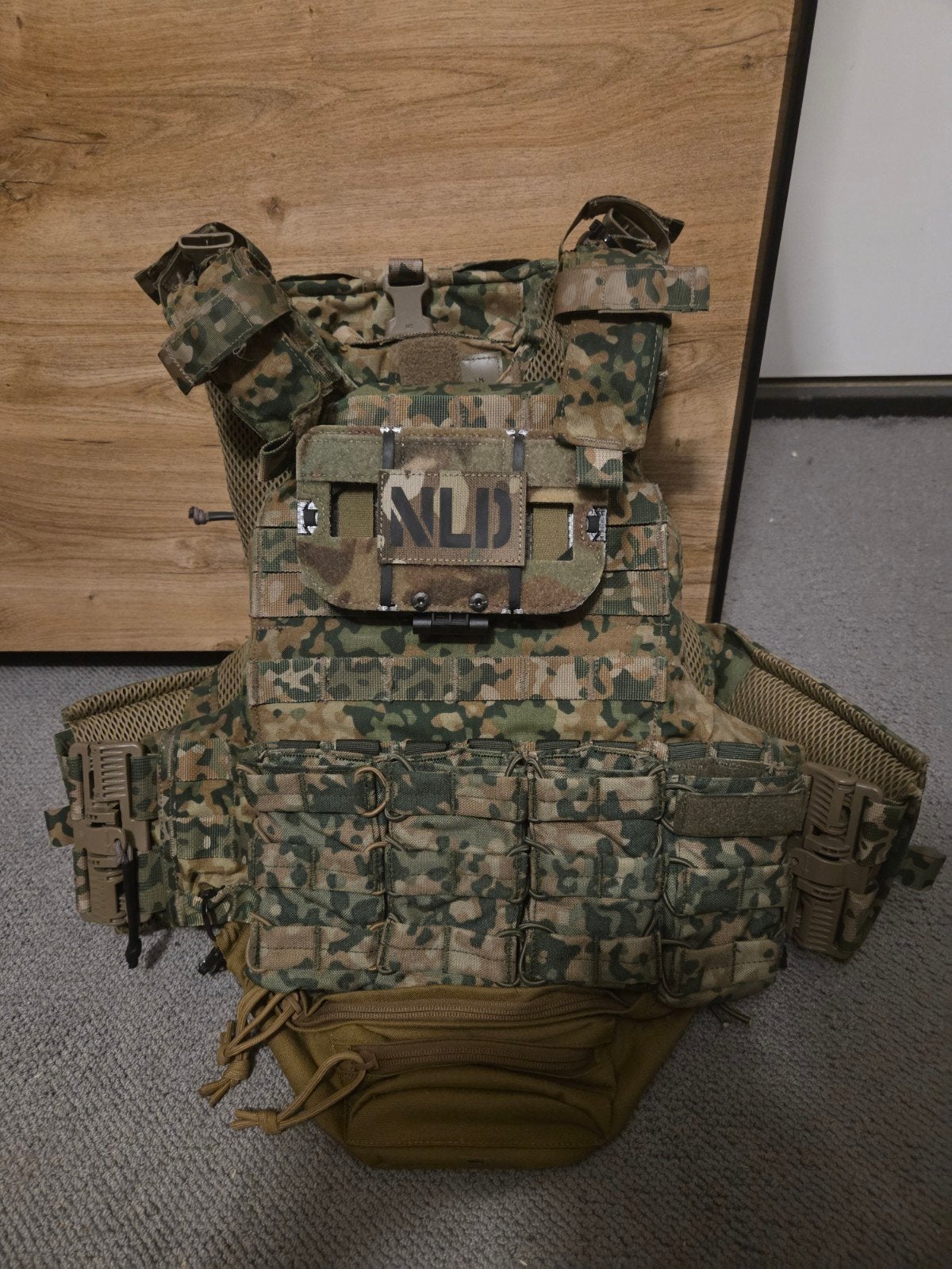 NFP plate carrier voss A, Verzamelen, Ophalen of Verzenden, Landmacht, Nederland