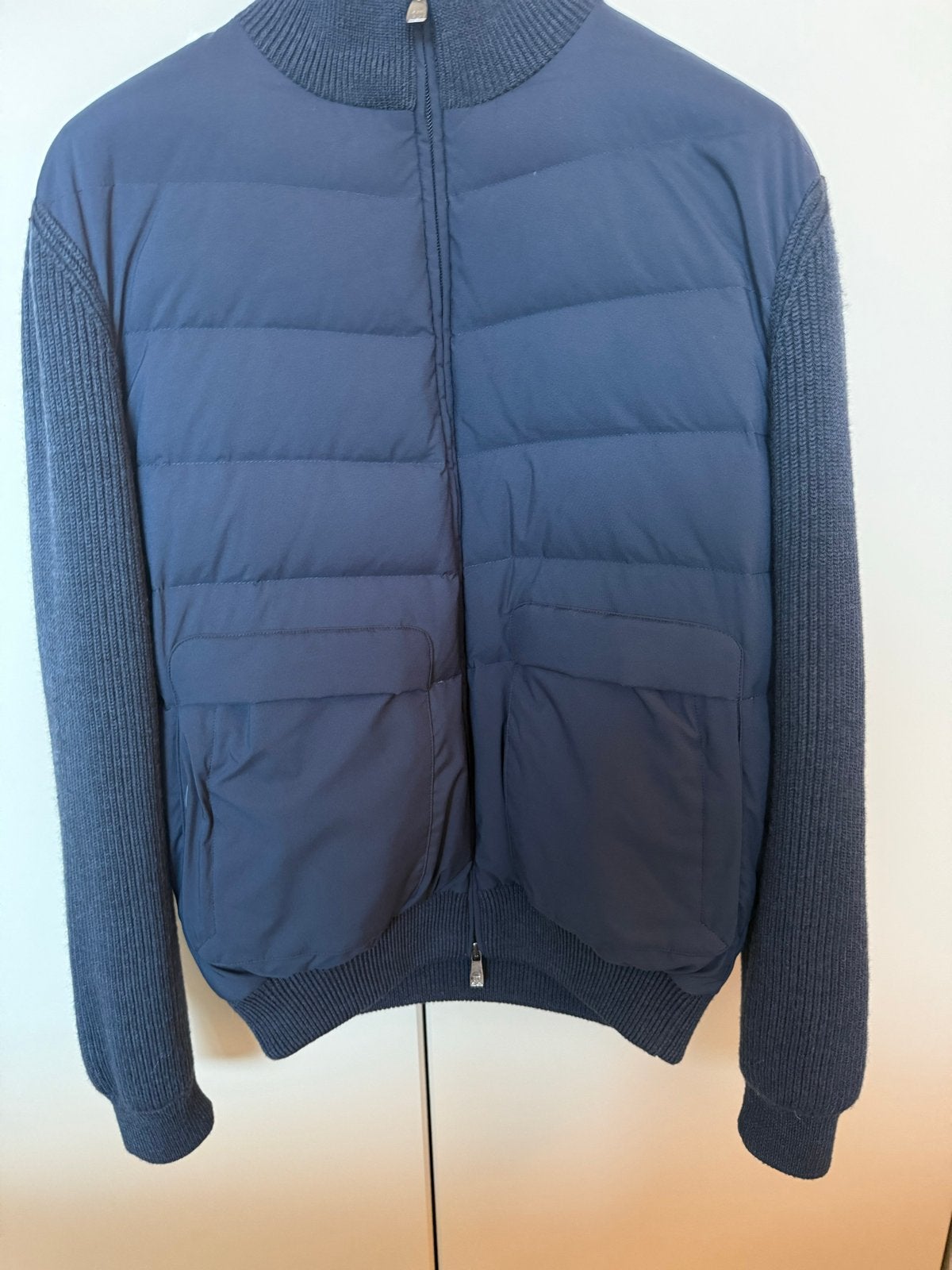 Corneliani donsjack met gebreide mouwen - Maat 50, Kleding | Heren, Ophalen of Verzenden, Zo goed als nieuw, Maat 48/50 (M), Blauw