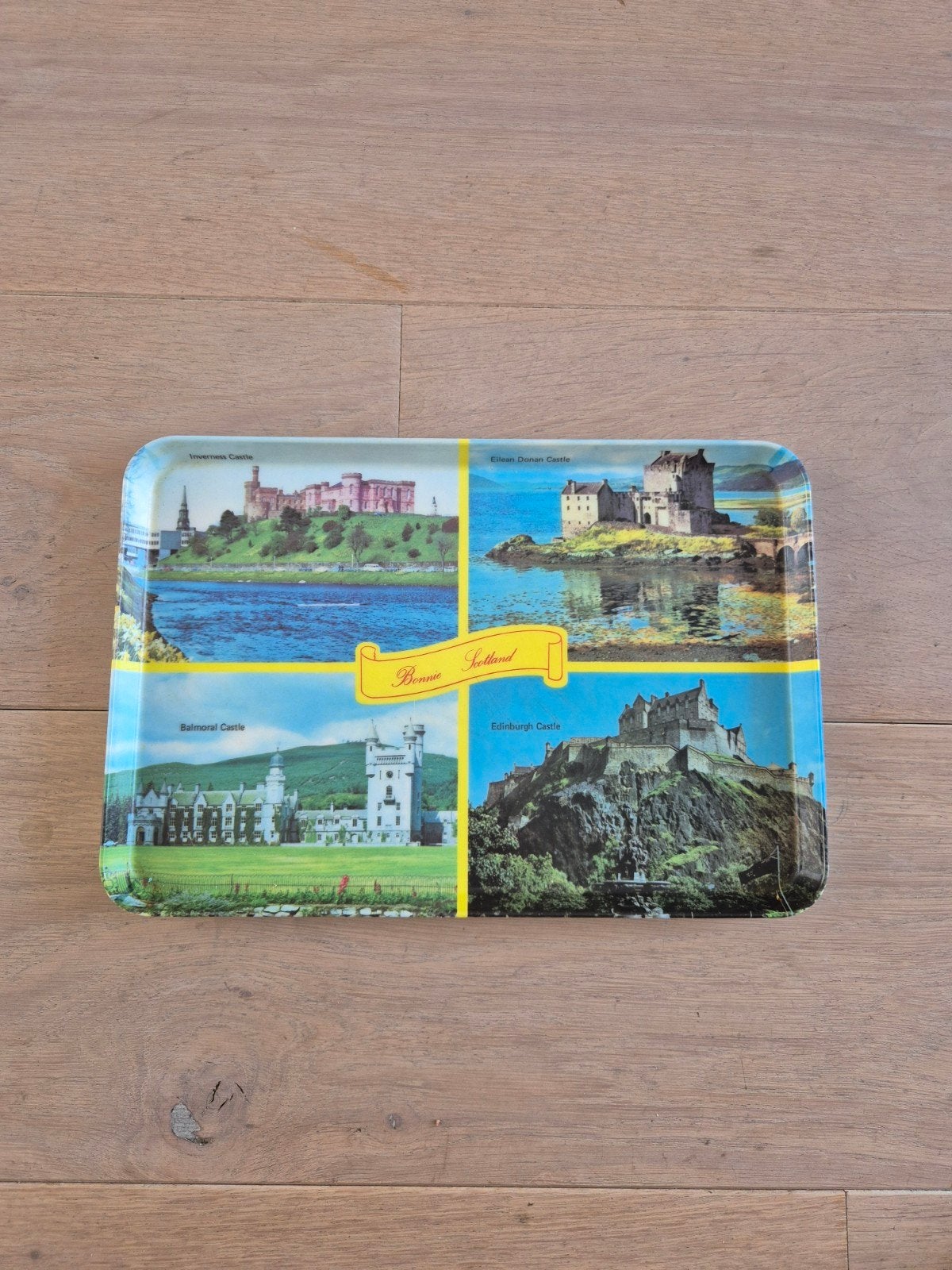 Vintage Dienblad Schotland Kastelen 23,5x35 cm, Huis en Inrichting, Woonaccessoires | Dienbladen, Gebruikt, Ophalen of Verzenden