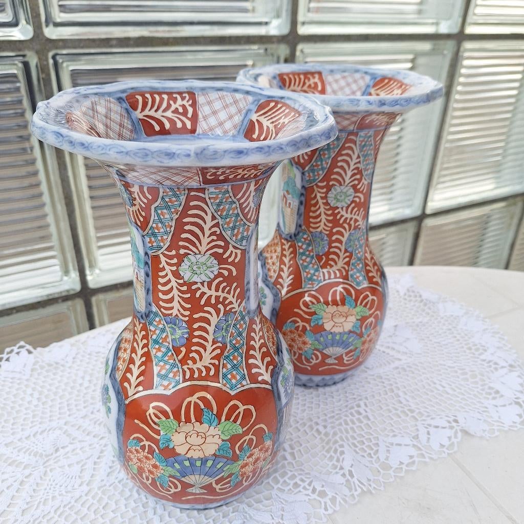 2 antieke vazen Petrus Regout, Ophalen