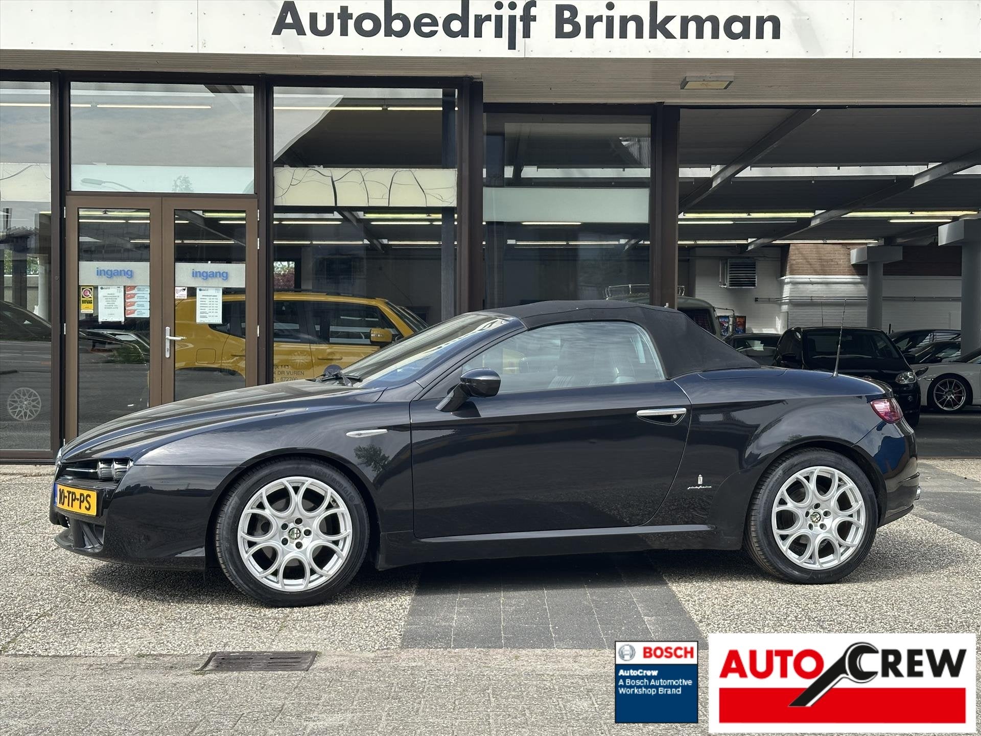 ALFA ROMEO Spider 2.2 JTS 136KW Exclusive Navigatie Leder, Auto's, 1450 kg, Dealer onderhouden, Gebruikt, Zwart