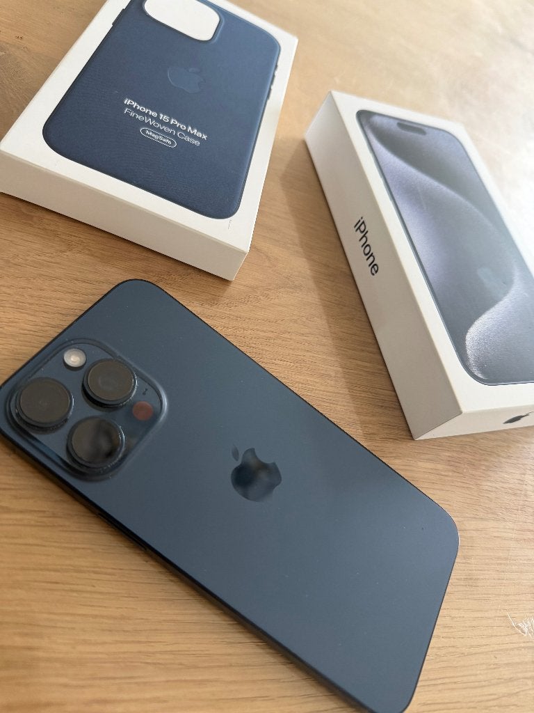 iPhone 15 Pro Max 256GB – Blue Titanium | Zeer nette staat, Telecommunicatie, Mobiele telefoons | Apple iPhone, Blauw, IPhone 15 Pro Max