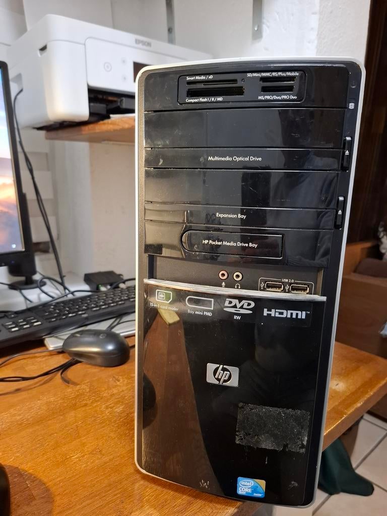 HP Desktop PC met Windows 10, 4GB RAM, 640GB HDD, Computers en Software, Desktop Pc's, Ophalen, HDD, 2 tot 3 Ghz, HP