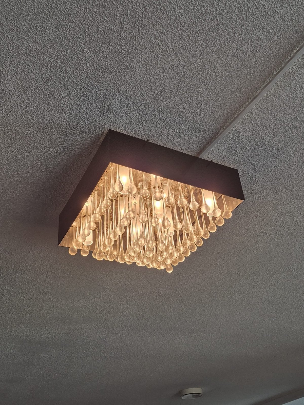 Moderne Plafondlamp met Glazen Druppels, Huis en Inrichting, Ophalen, Gebruikt, Glas, Overige fittingen