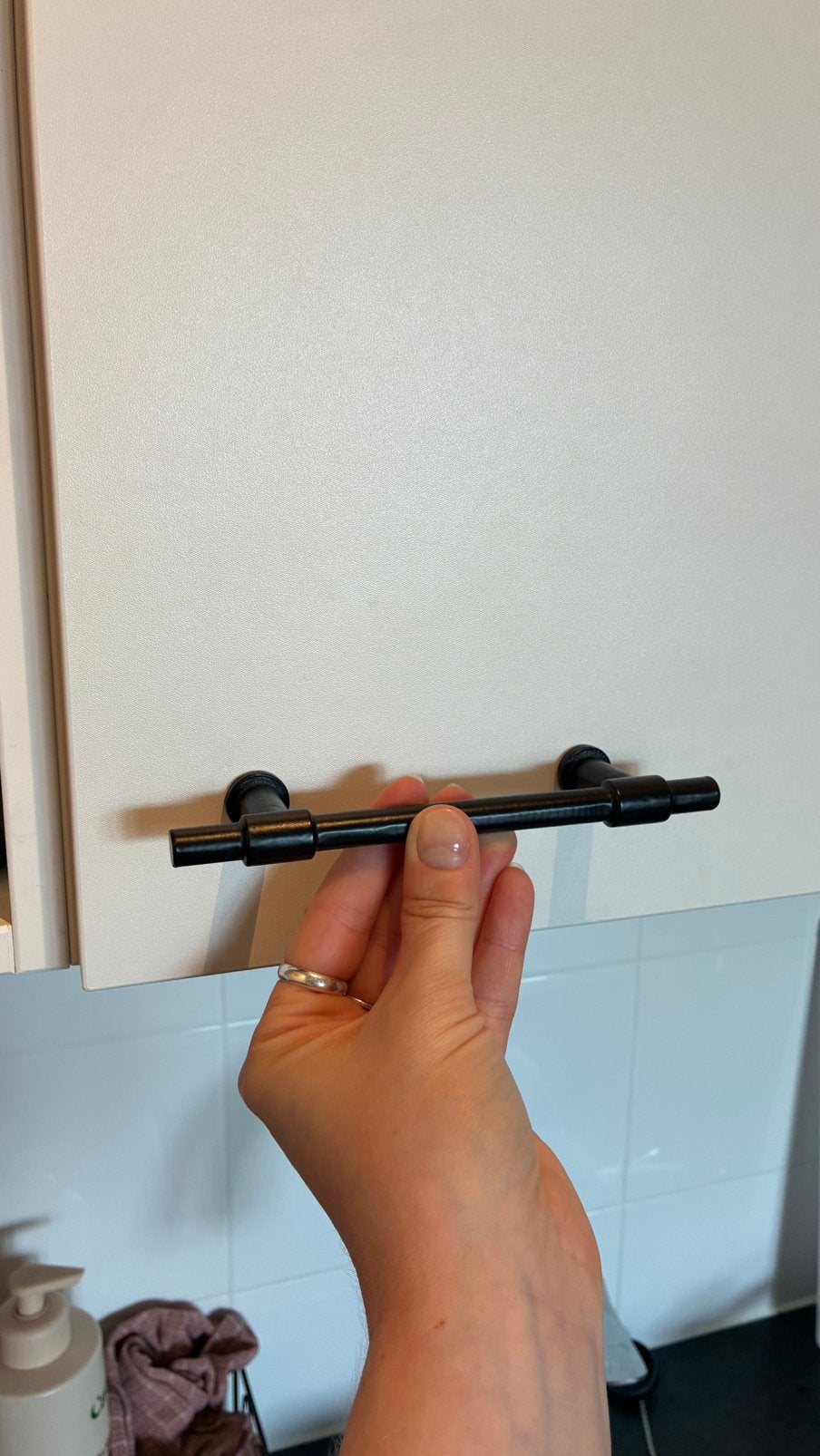 Keukengreepjes kastdeurtjes, Huis en Inrichting, Keuken | Keukenelementen, Minder dan 50 cm, Zwart, Ophalen of Verzenden, Zo goed als nieuw