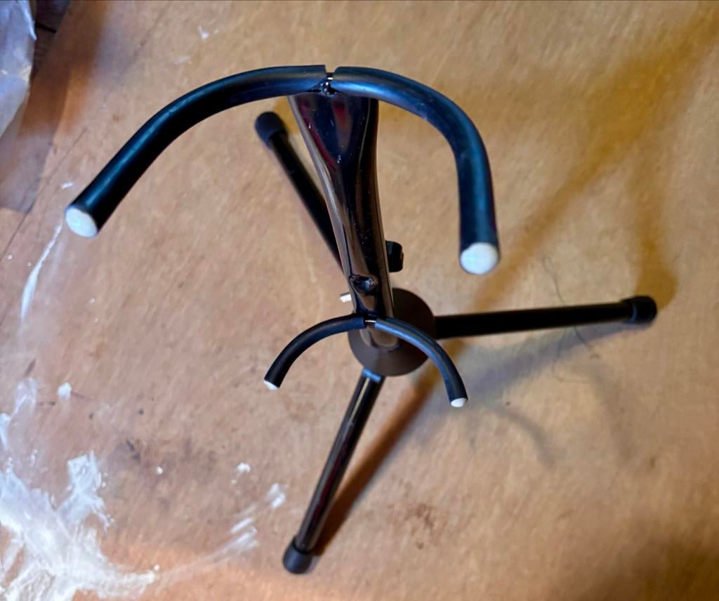Stevige Saxofoon Standaard - Perfect voor Thuis of Podium, Ophalen of Verzenden, Gebruikt, Instrumentstandaard, Saxofoon