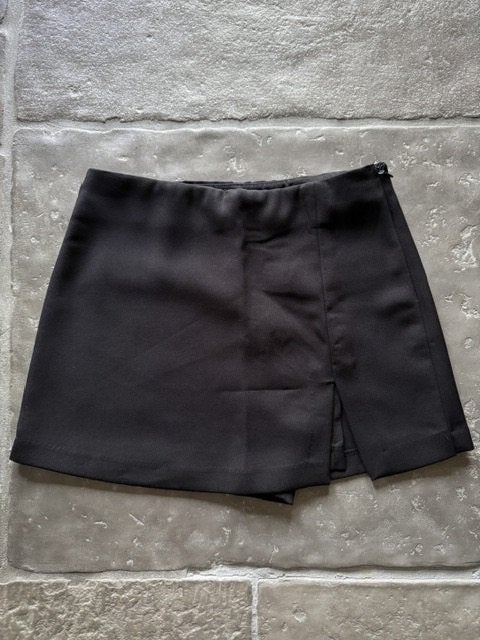 Chique zwarte skort broekrokje korte broek rokje Mt.XS Nieuw, Kleding | Dames, Zwart, Nieuw, Ophalen of Verzenden, Maat 34 (XS) of kleiner