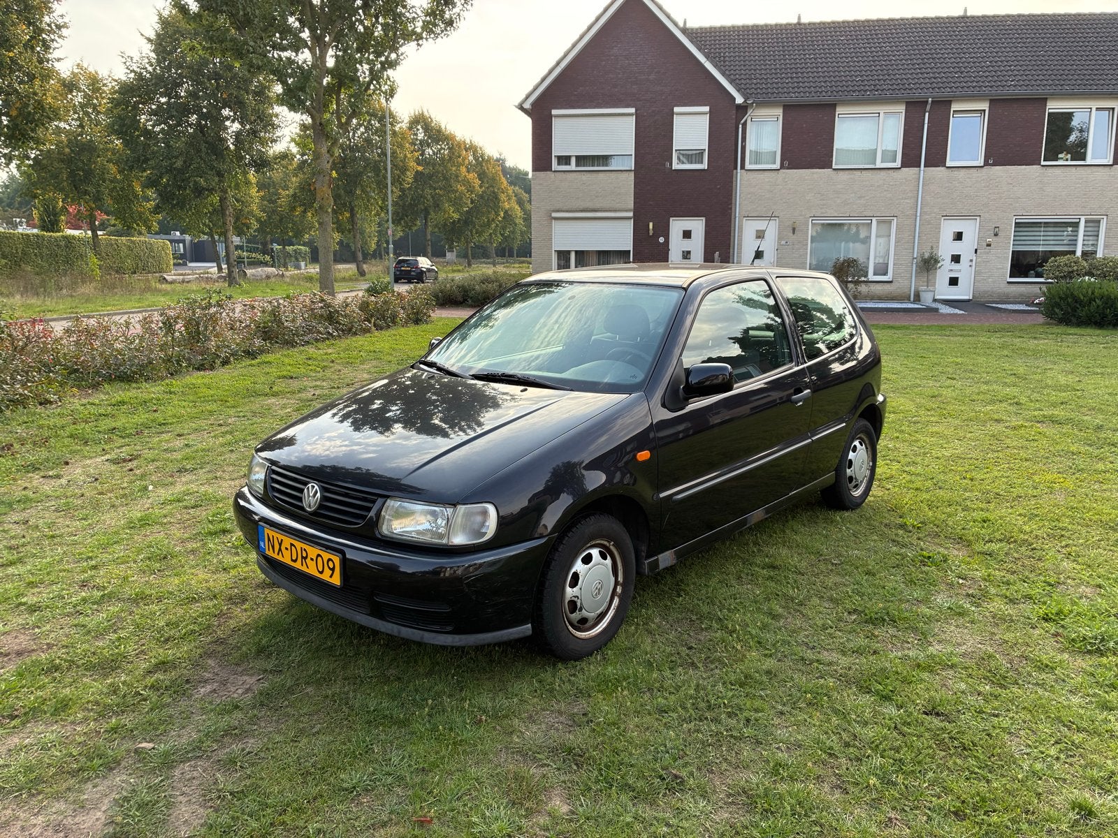 Volkswagen Polo 6N 1.4 44KW 1996 Zwart, Auto's, Voorwielaandrijving, 31 €/maand, 4 cilinders, Zwart