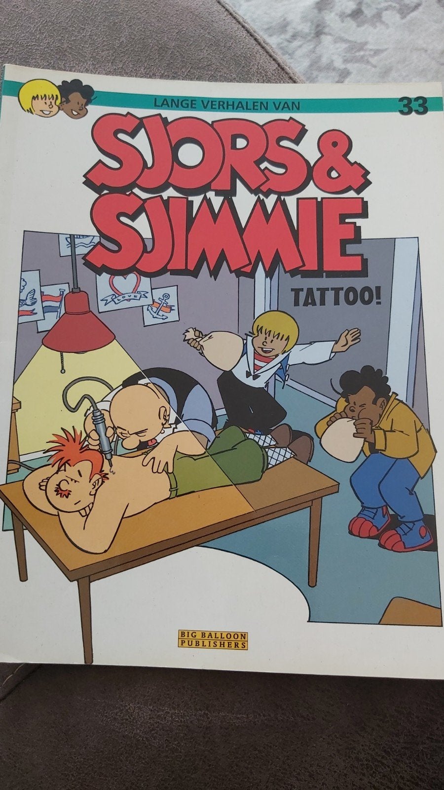 Sjors & Sjimmie - Tattoo! (Nr. 33) - Prima Staat, Boeken, Eén stripboek, Ophalen, Zo goed als nieuw, Frans Piët
