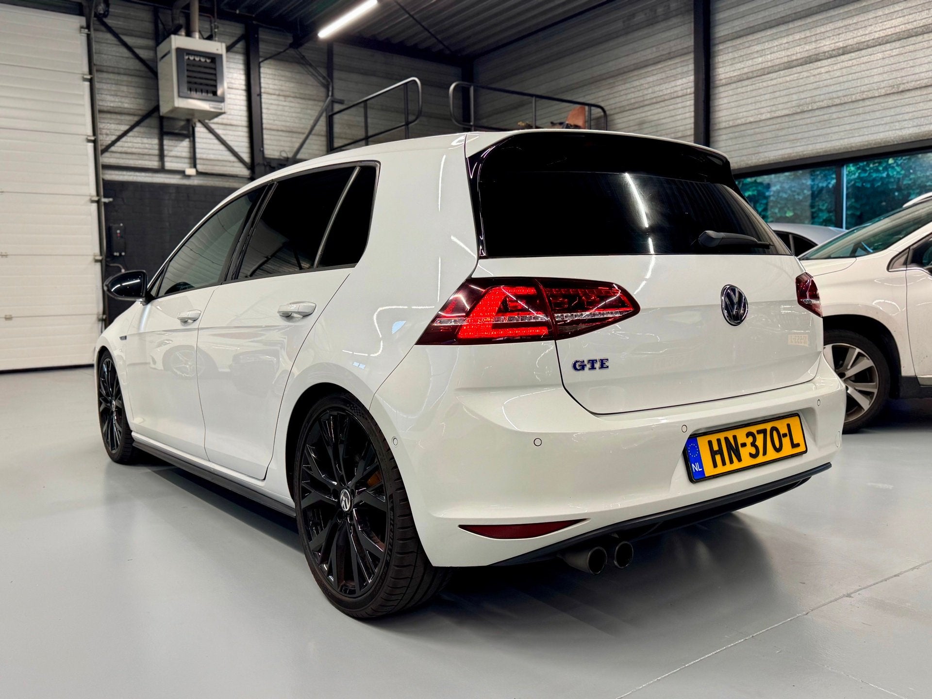 Volkswagen Golf 1.4 TSI GTE Pano l Leder l Full Options, Gebruikt, Euro 6, 4 cilinders, 150 pk