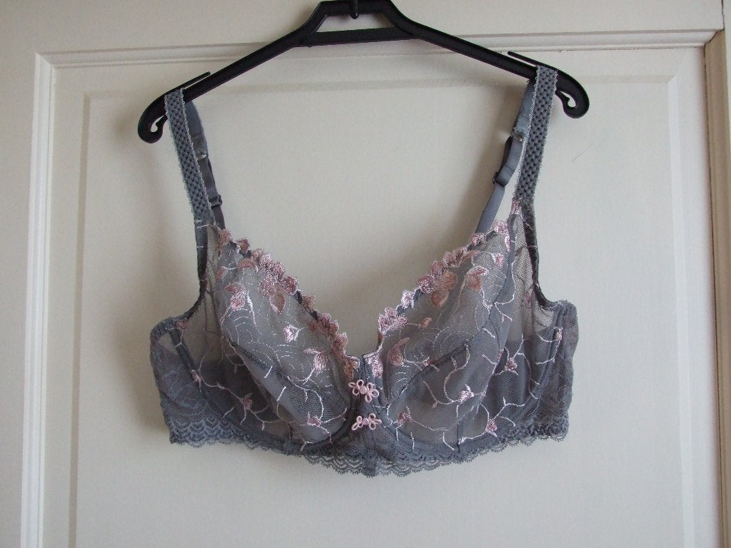 Aubade zgan grijs/roze beugelbh maat 80 F, Aubade, Ophalen of Verzenden, Grijs, BH