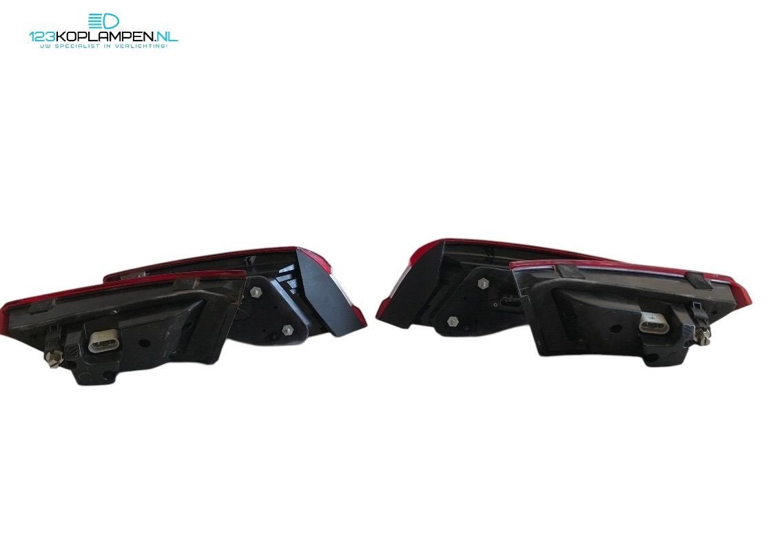 Maserati Quattroporte M156 achterlichten set LED links recht, Auto-onderdelen, Maserati, Gebruikt, -, Verzenden
