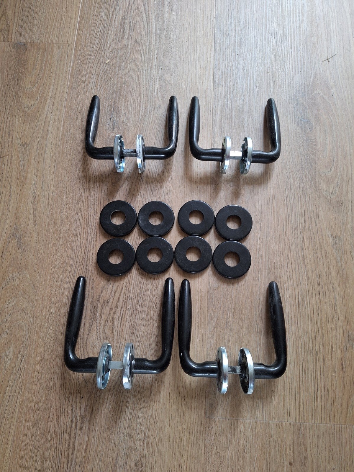 4 gebruikte klinken sets (deurklinken), Ophalen of Verzenden, Gebruikt, Overige materialen, Klink of Kruk
