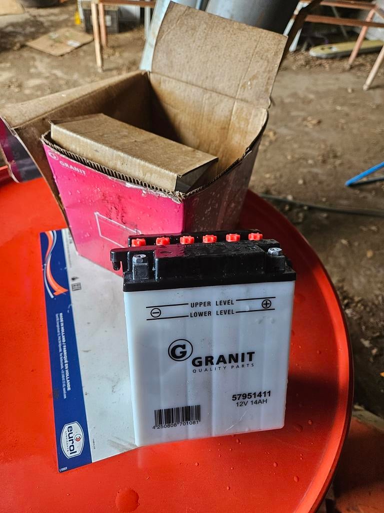 Nieuwe 12v 14ah accu, Ophalen of Verzenden, Nieuw
