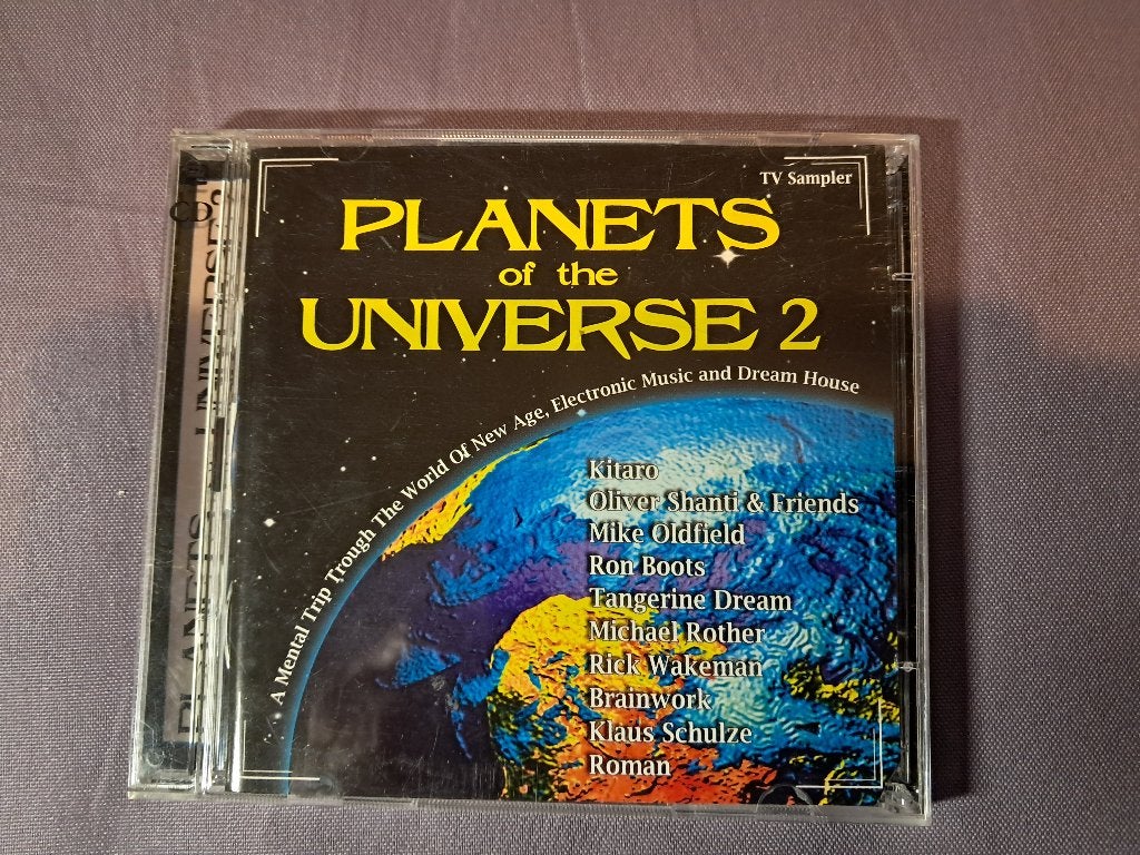 cd. Planets of the Universe 2. 2cd., Gebruikt, Ophalen of Verzenden, Elektronisch, Album