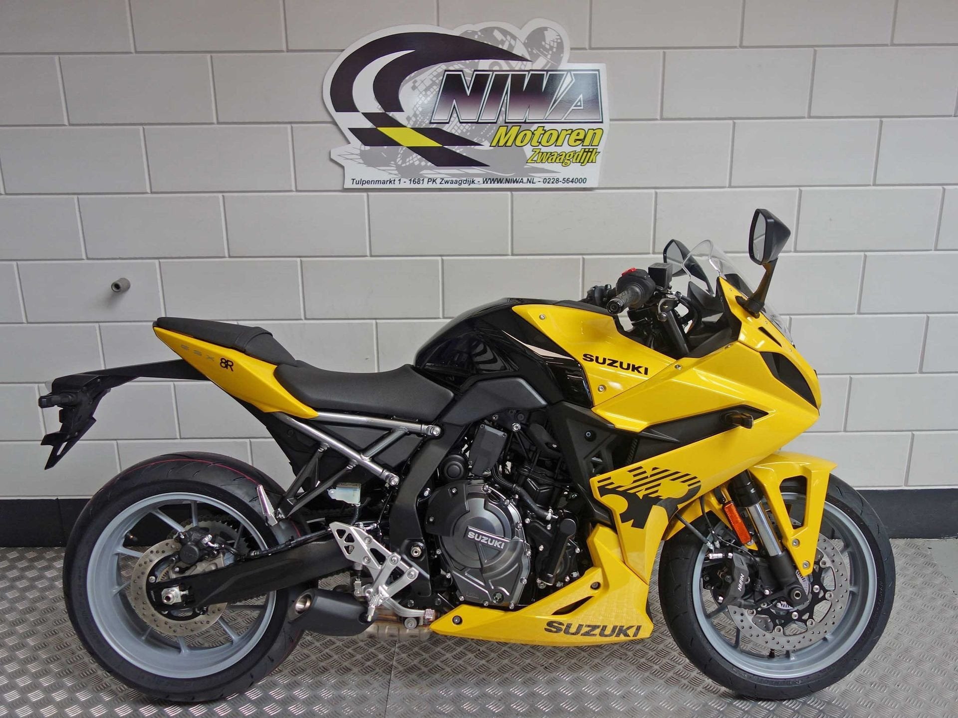 Suzuki GSX-8R, Super Sport, Meer dan 35 kW, 776 cc, Gebruikt