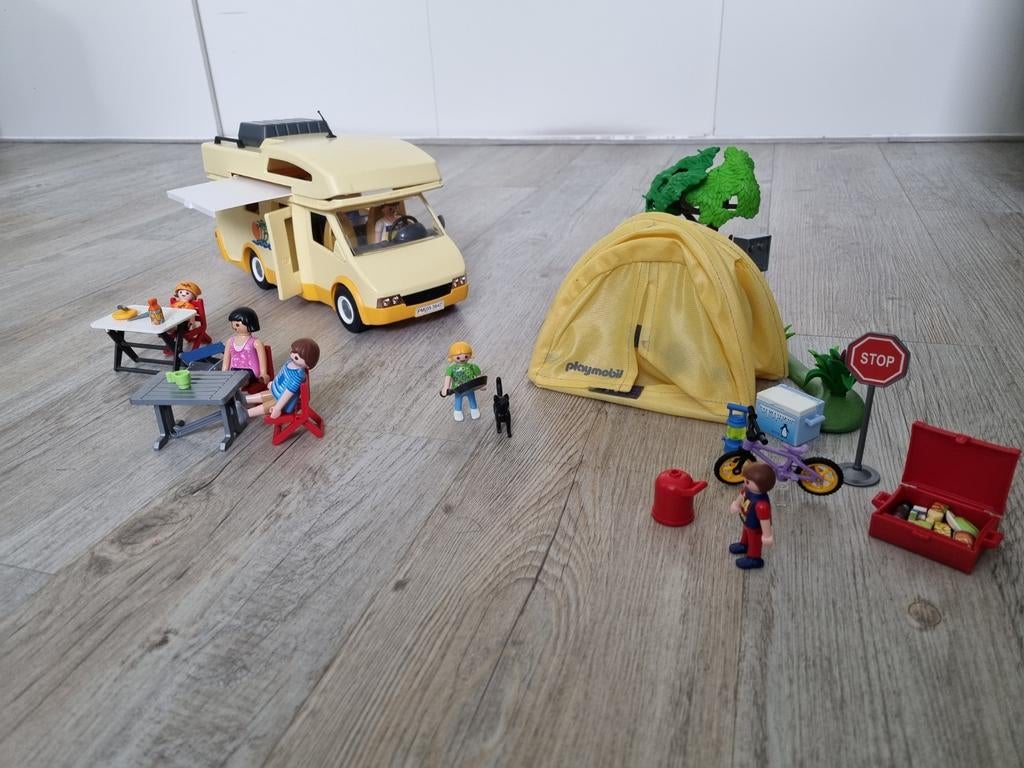 Playmobil camper en tent, Kinderen en Baby's, Speelgoed | Playmobil, Ophalen of Verzenden, Gebruikt
