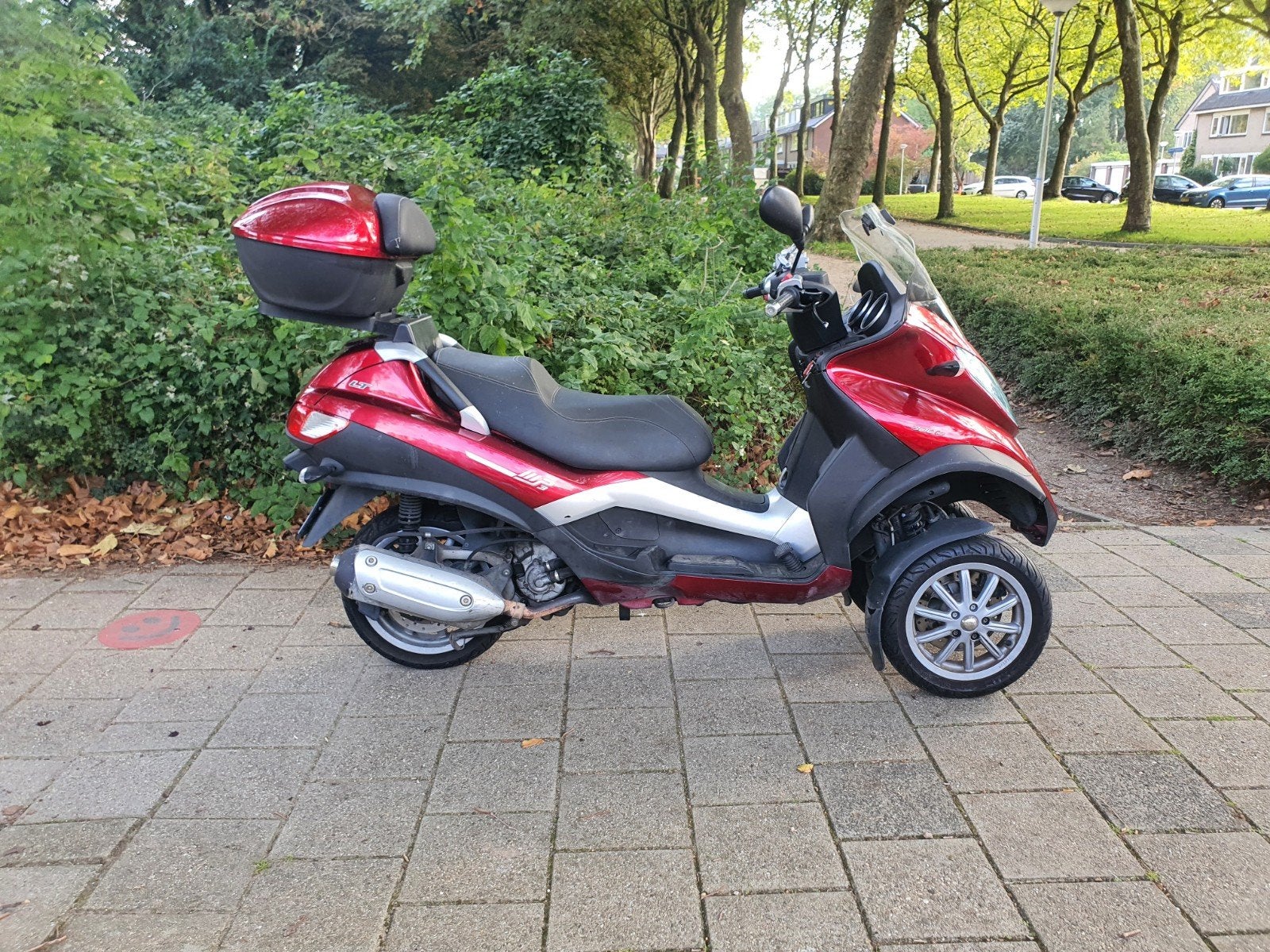 Piaggio MP3 300 – Frans kenteken, Scooter, 300 cc, Zoetermeer, Automaat