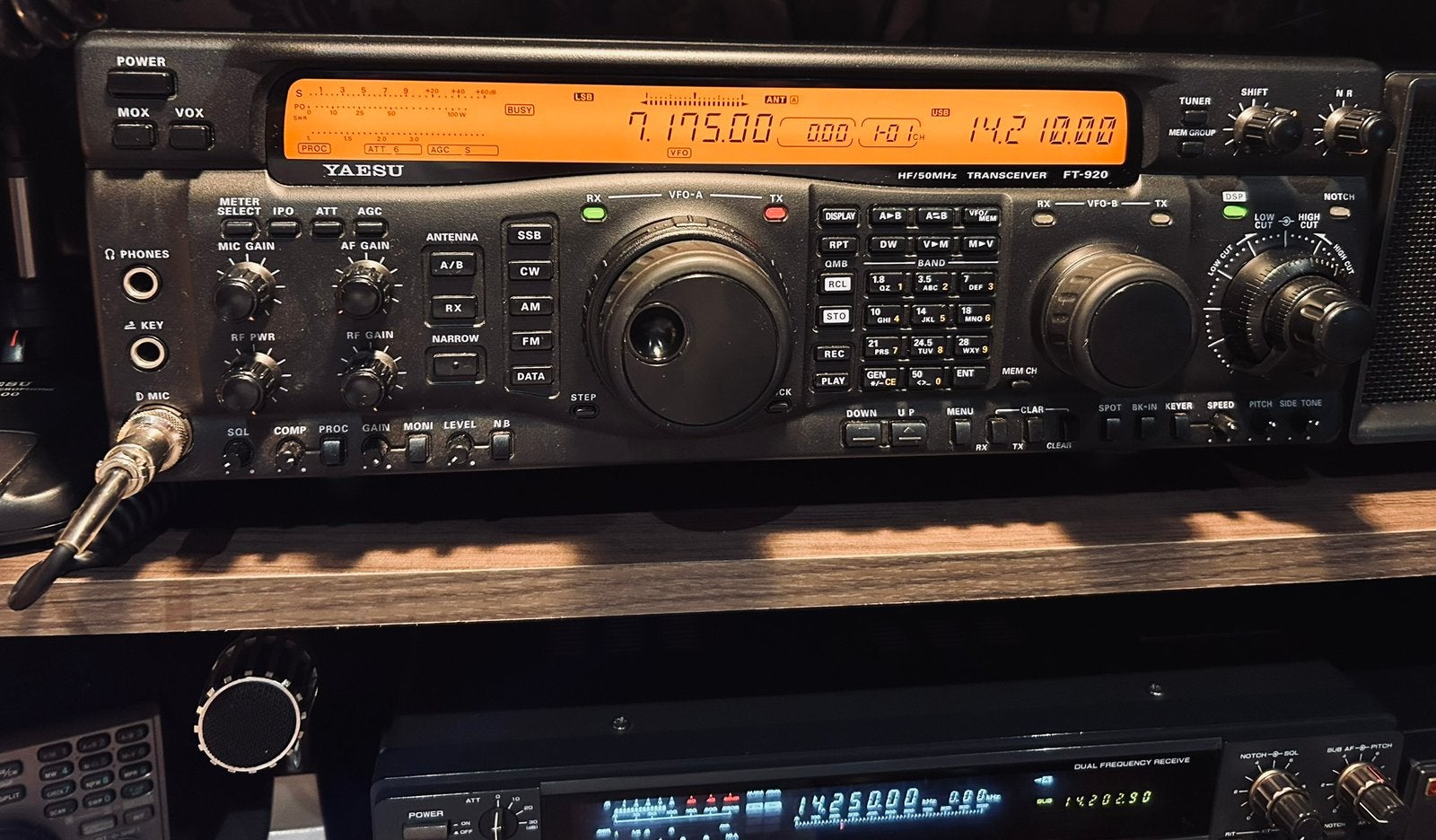 Yaesu ft 920 full options met de md 100 microfoon, Ophalen, Zo goed als nieuw
