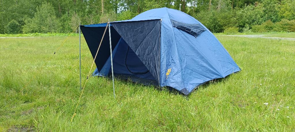 3 pers HIGH PEAK luifeltent  25 euro, Ophalen of Verzenden, Zo goed als nieuw, Tot en met 3